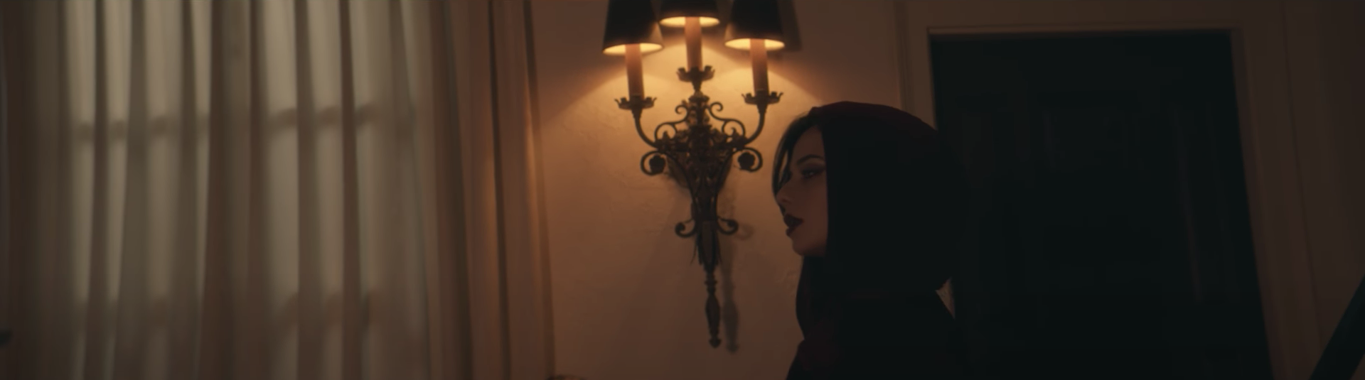 Ninet Tayeb | Subserviant