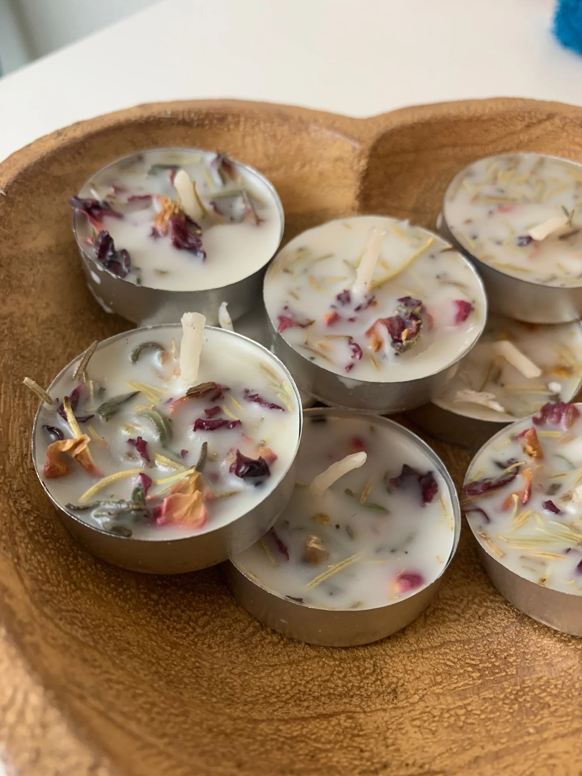 0FFF54F5-71F3-4B8C-AEB8-A85702B665FD