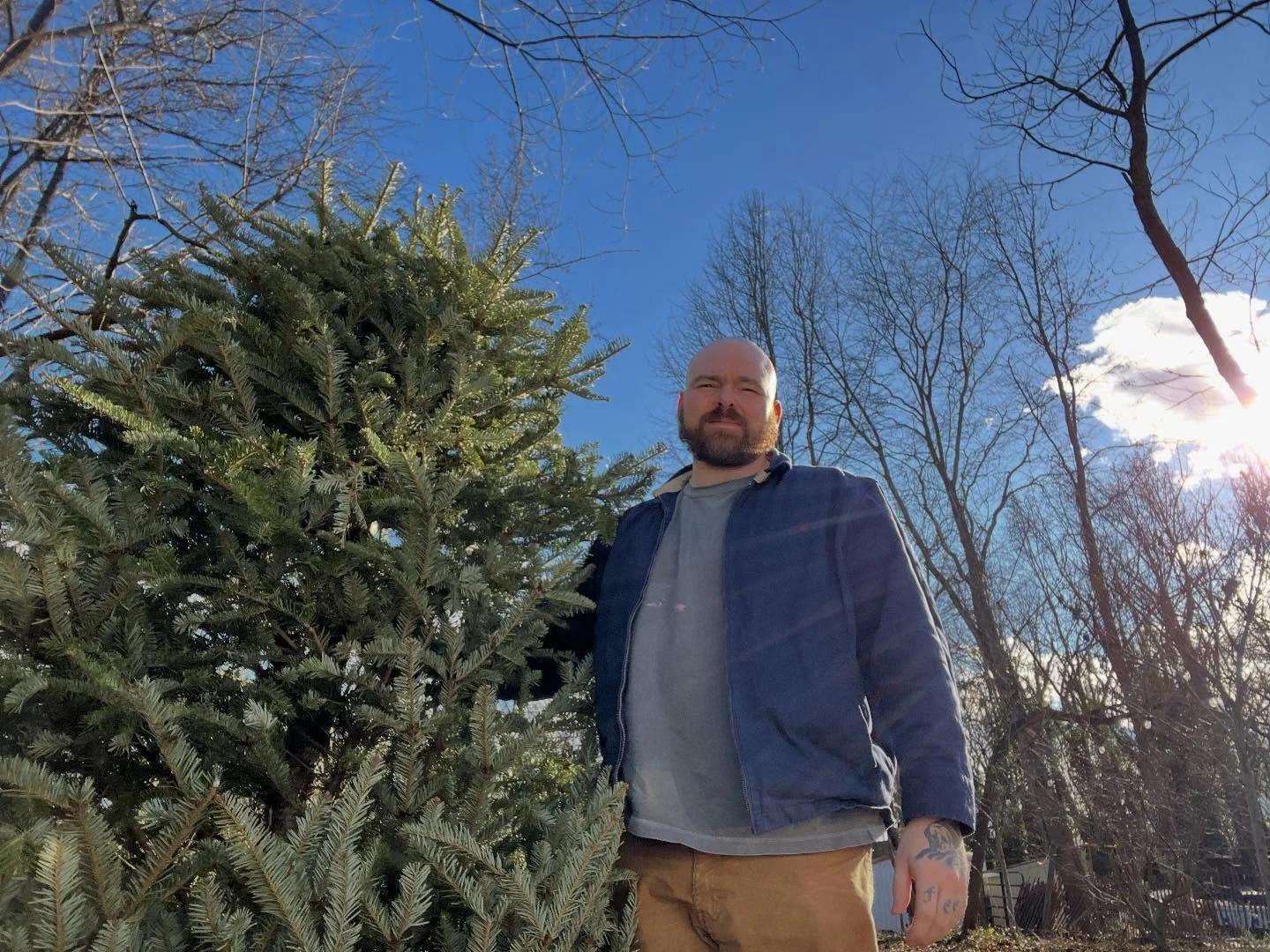 POV this guy helps recycle your Christmas tree AND regularly collects your compost so that you don&rsquo;t need to put either of those things in the landfill. prettttty cool  of all of y&rsquo;all