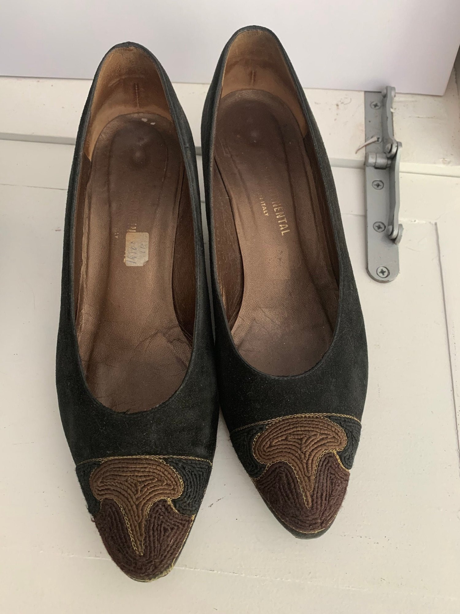 Vintage Black Suede Woven Detail Heels — Electric Eye Vintage & Thrift