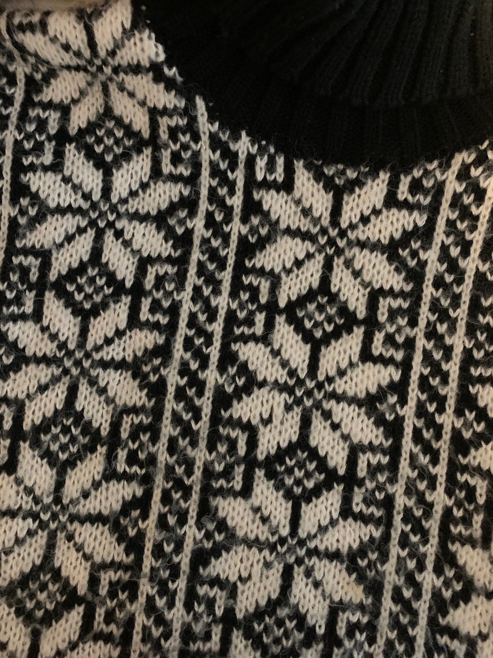 Vintage Ski Sweater Snowflake Turtleneck Sweater Chunky Knit Pullover  Sweater Unisex David Rose — ELECTRIC EYE VINTAGE & THRIFT