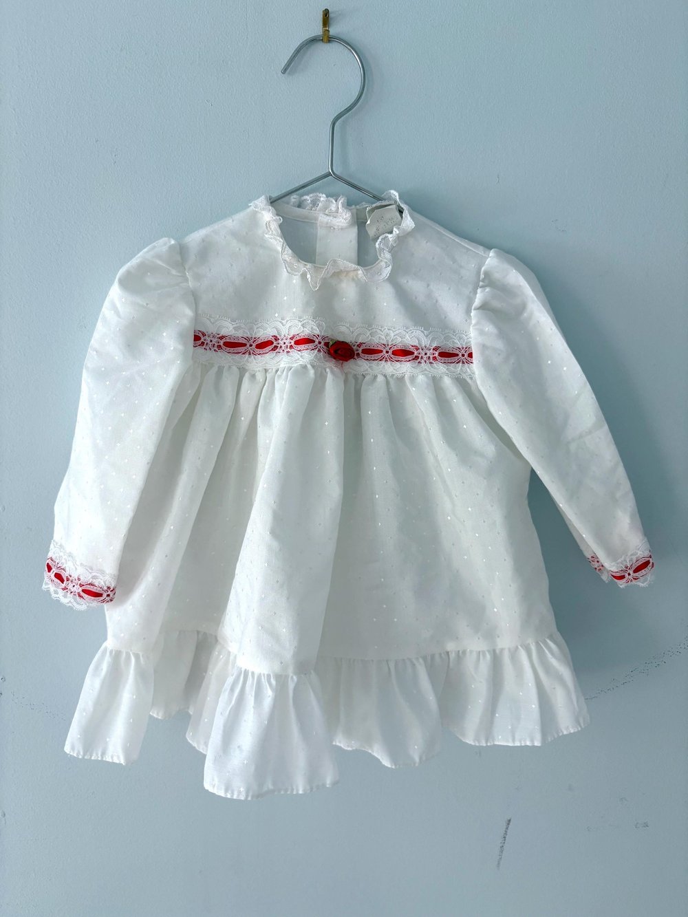 Vintage Bellissimo Baby Girl Dress with Lace Trim and Rose Size 24 Months Electric EYE Vintage & THRIFT Vintage Bellissimo Baby Girl Dress with Lace Trim and Rose Size 24 Months Electric EYE Vintage & THRIFT