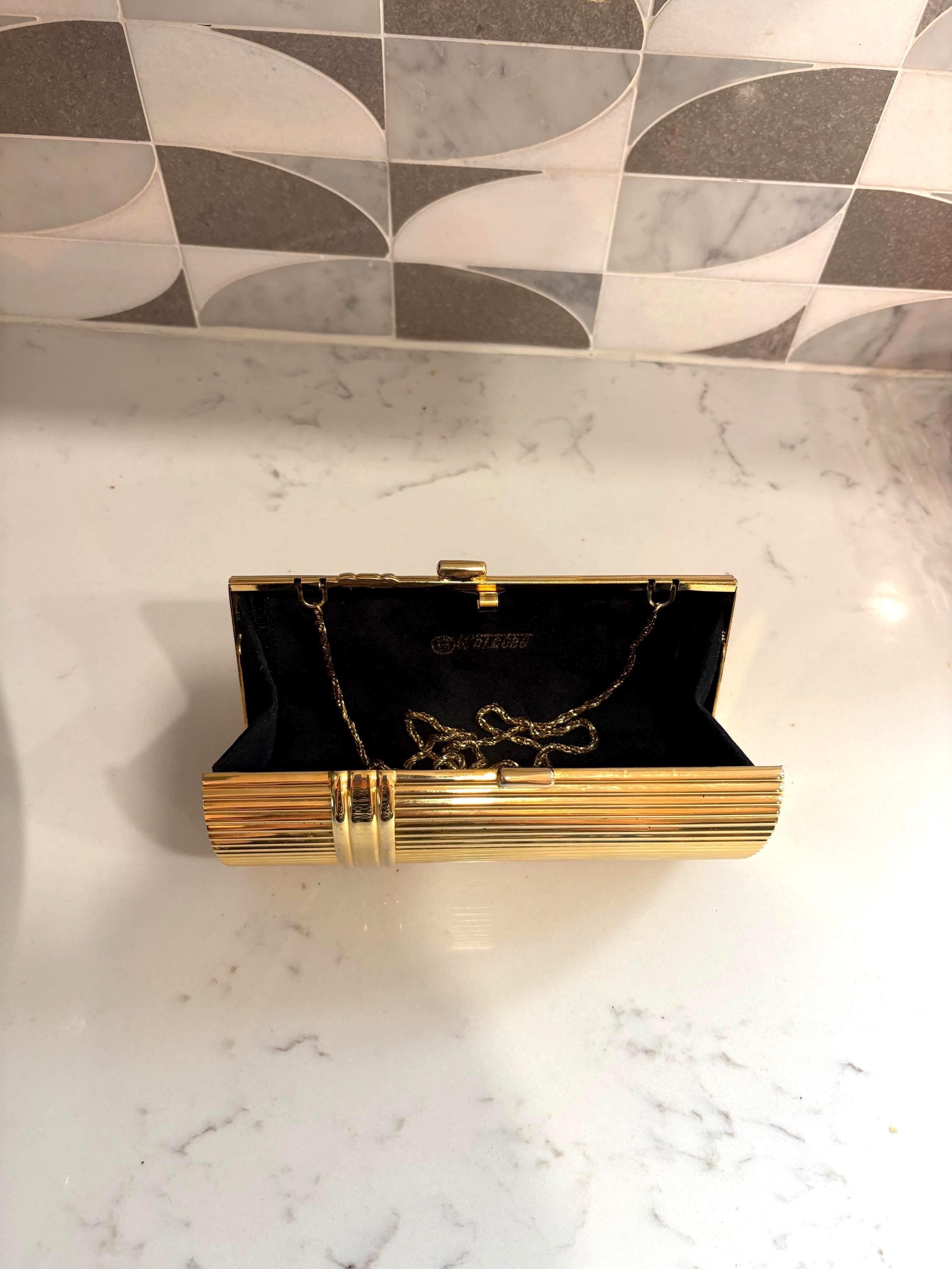 https://i.etsystatic.com/18672551/r/il/8c0bee/7038232255/il_fullxfull.7038232255_2s8b.jpg