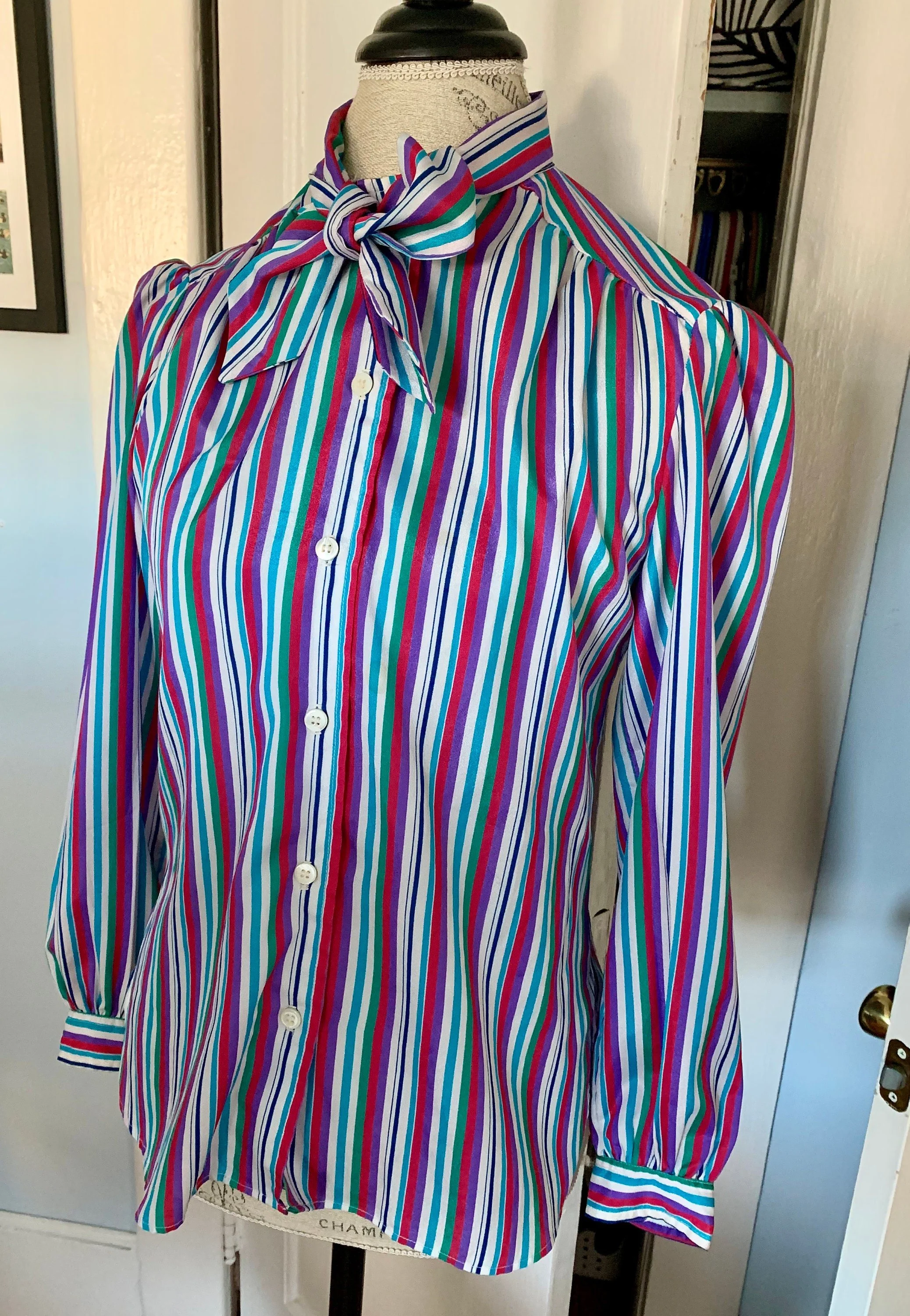 https://i.etsystatic.com/18672551/r/il/9bd4c1/3489618471/il_fullxfull.3489618471_l95d.jpg