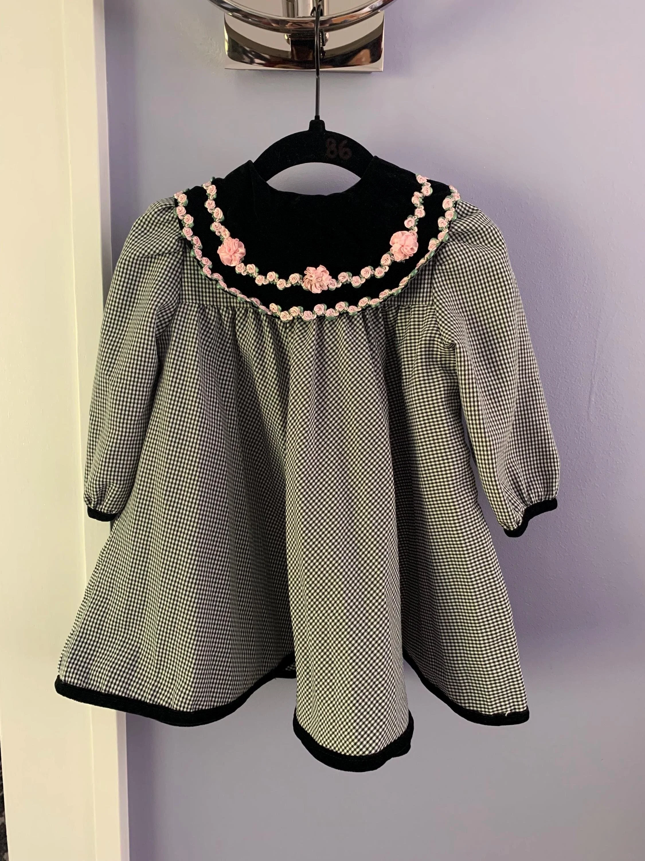 https://i.etsystatic.com/18672551/r/il/dc148c/6215909370/il_fullxfull.6215909370_kmw3.jpg