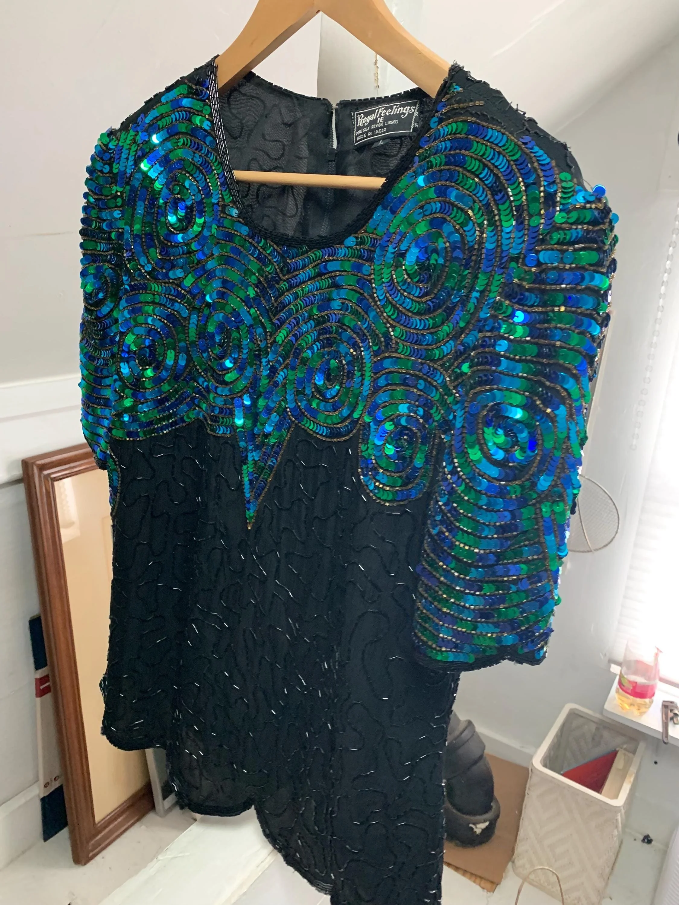 https://i.etsystatic.com/18672551/r/il/295912/6143022734/il_fullxfull.6143022734_52t8.jpg