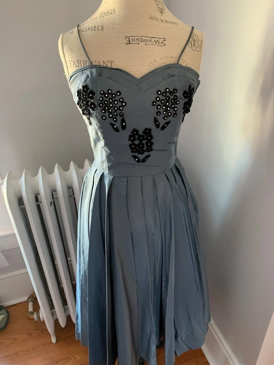 https://i.etsystatic.com/18672551/r/il/ead472/4260548558/il_fullxfull.4260548558_4ixu.jpg