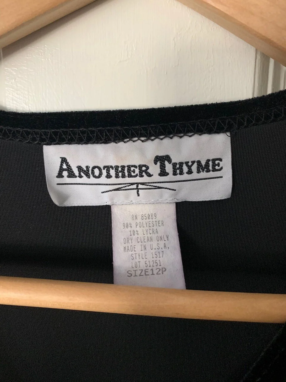 https://i.etsystatic.com/18672551/r/il/f6137b/4071321527/il_fullxfull.4071321527_jqsm.jpg