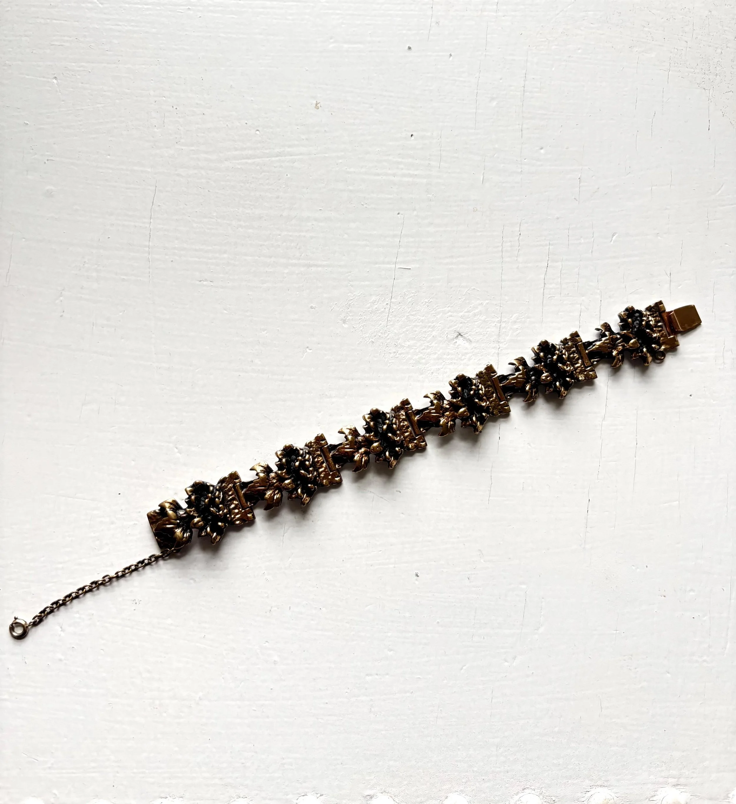 https://i.etsystatic.com/18672551/r/il/a761e1/7622453850/il_fullxfull.7622453850_n73l.jpg