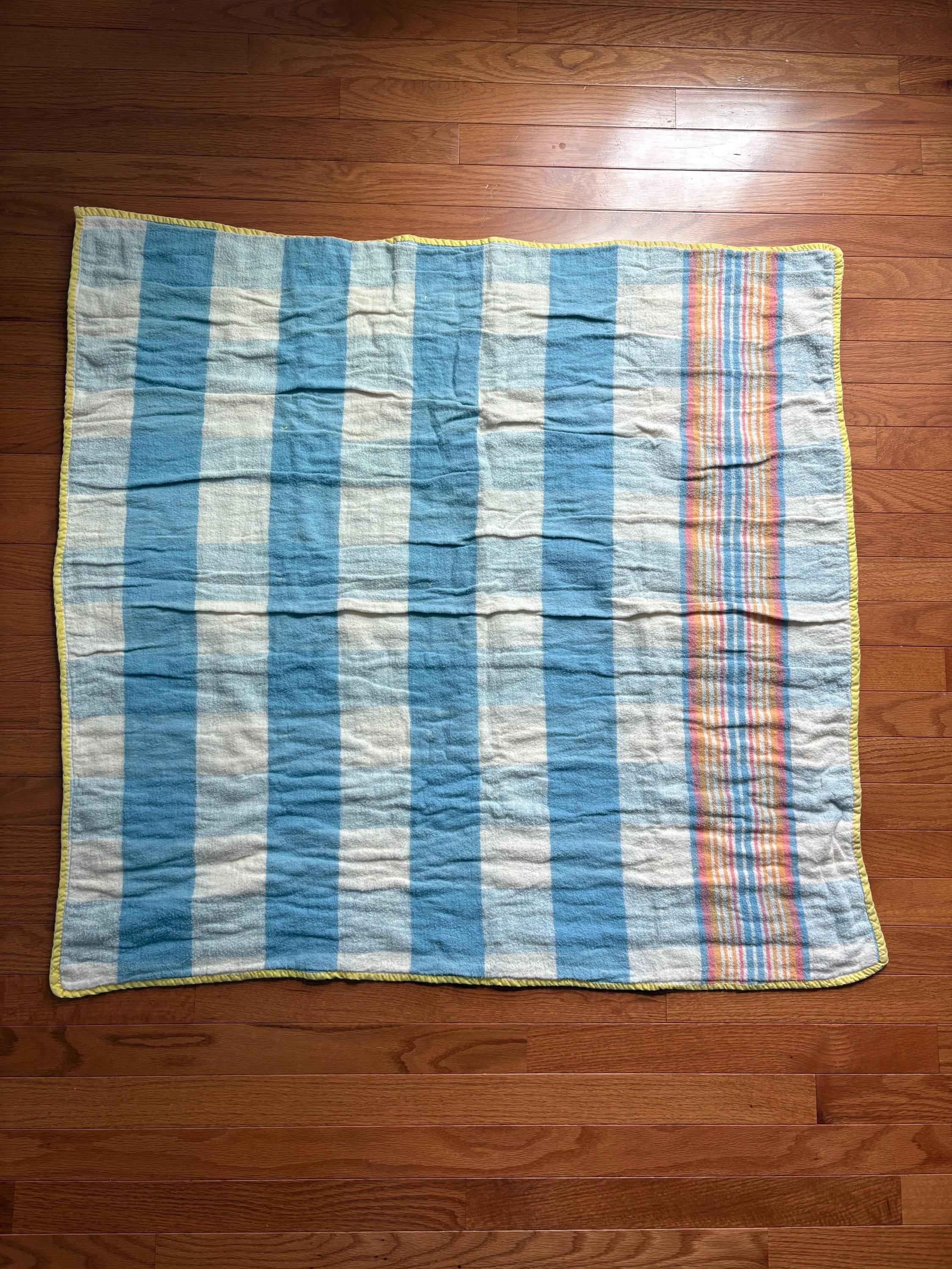 https://i.etsystatic.com/18672551/r/il/3e40ff/7956034139/il_fullxfull.7956034139_klou.jpg