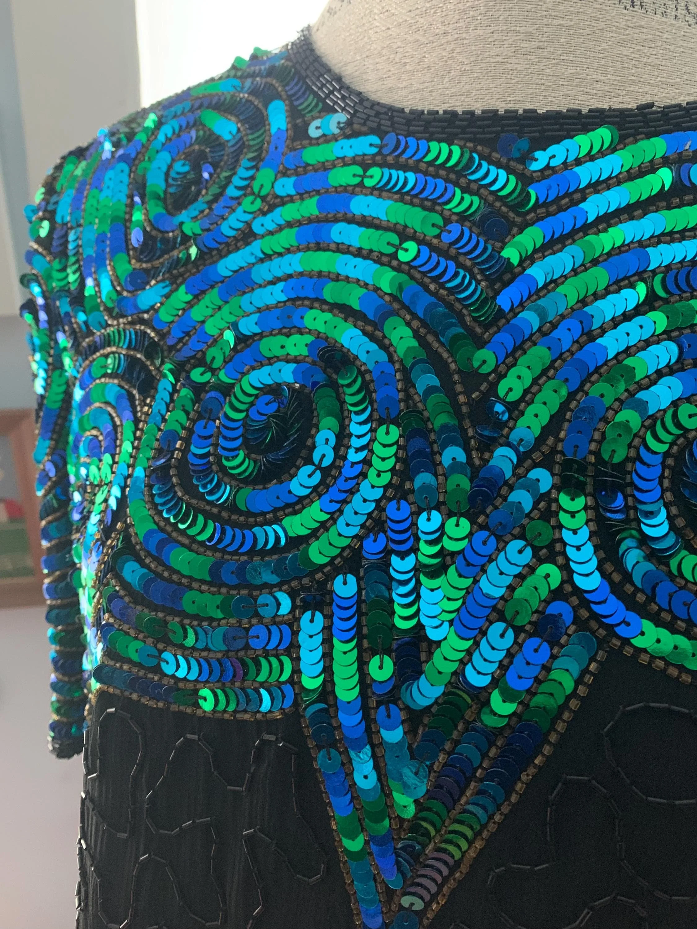 https://i.etsystatic.com/18672551/r/il/e5f0e8/6198120605/il_fullxfull.6198120605_9wja.jpg