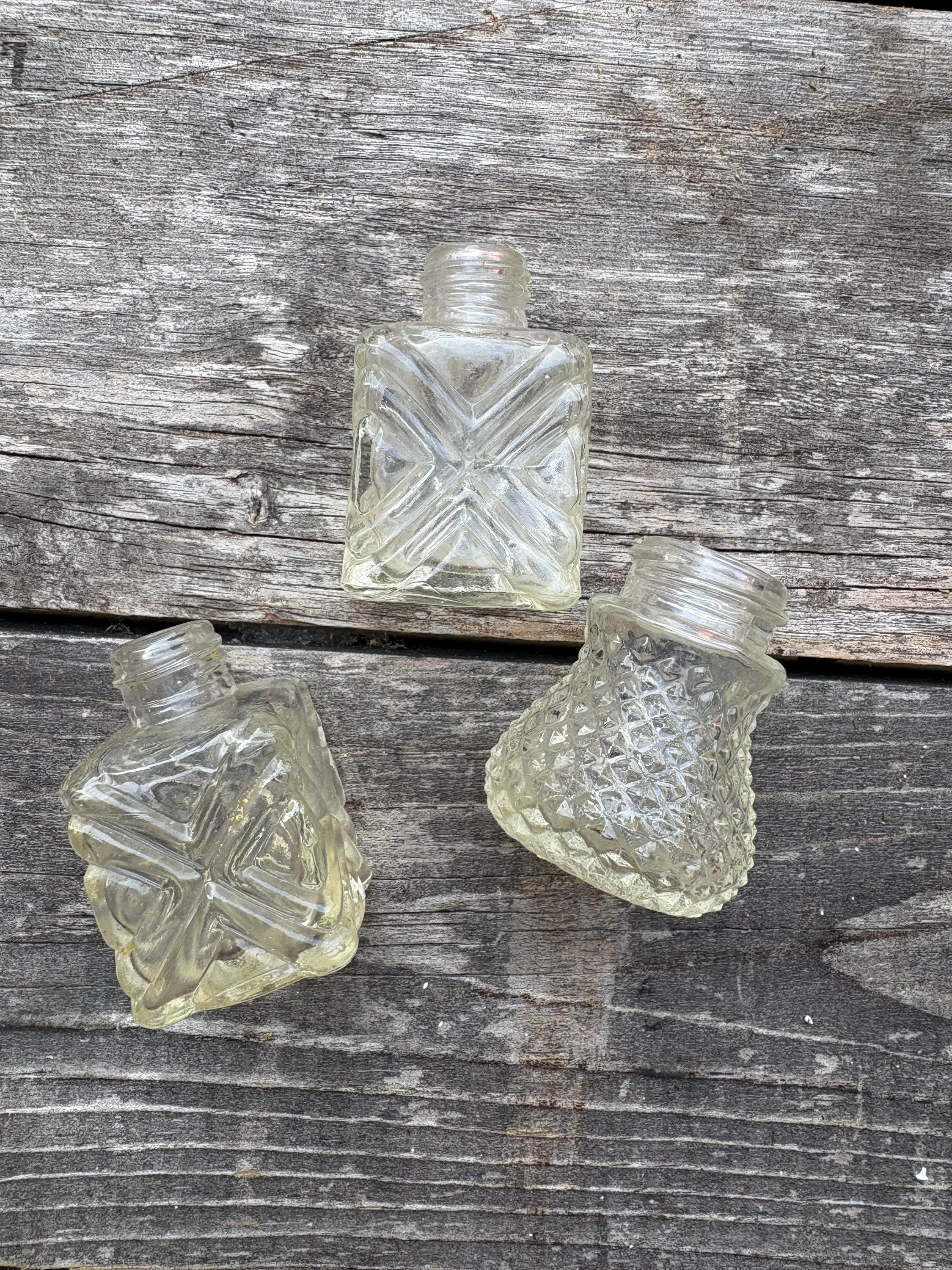 https://i.etsystatic.com/18672551/r/il/342fee/7907894852/il_fullxfull.7907894852_ftav.jpg