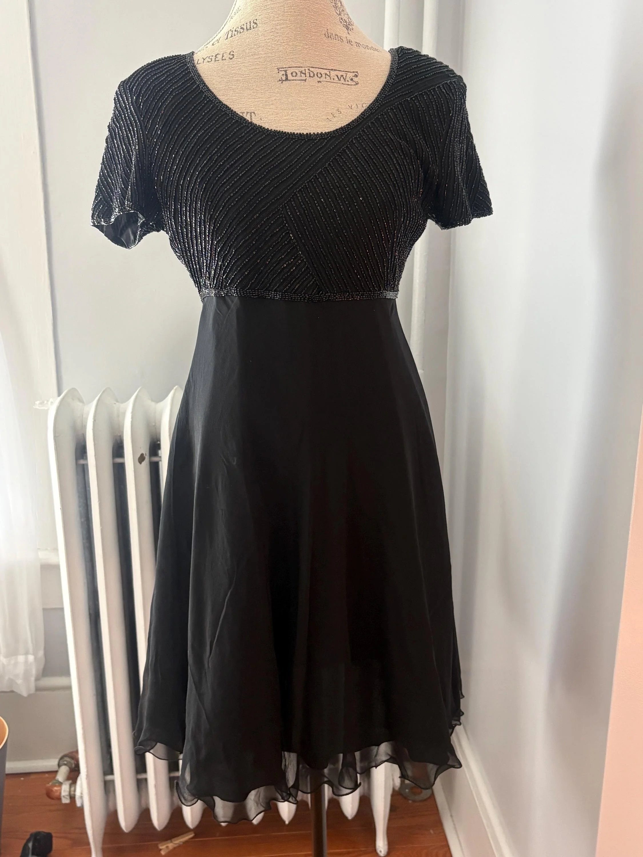https://i.etsystatic.com/18672551/r/il/3a4667/7938760293/il_fullxfull.7938760293_c3ym.jpg