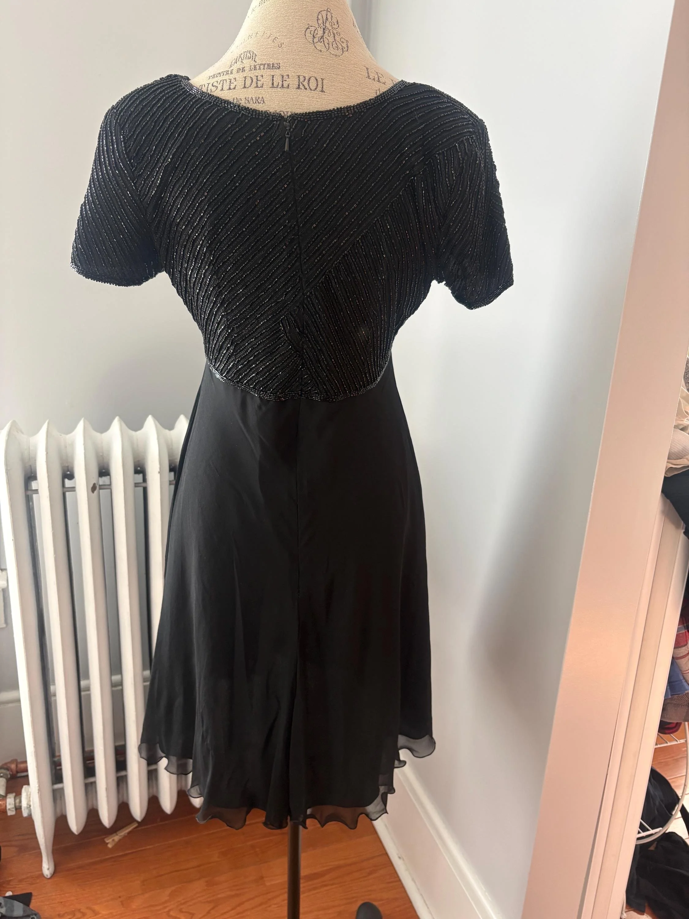 https://i.etsystatic.com/18672551/r/il/90be42/7938760407/il_fullxfull.7938760407_5xhv.jpg