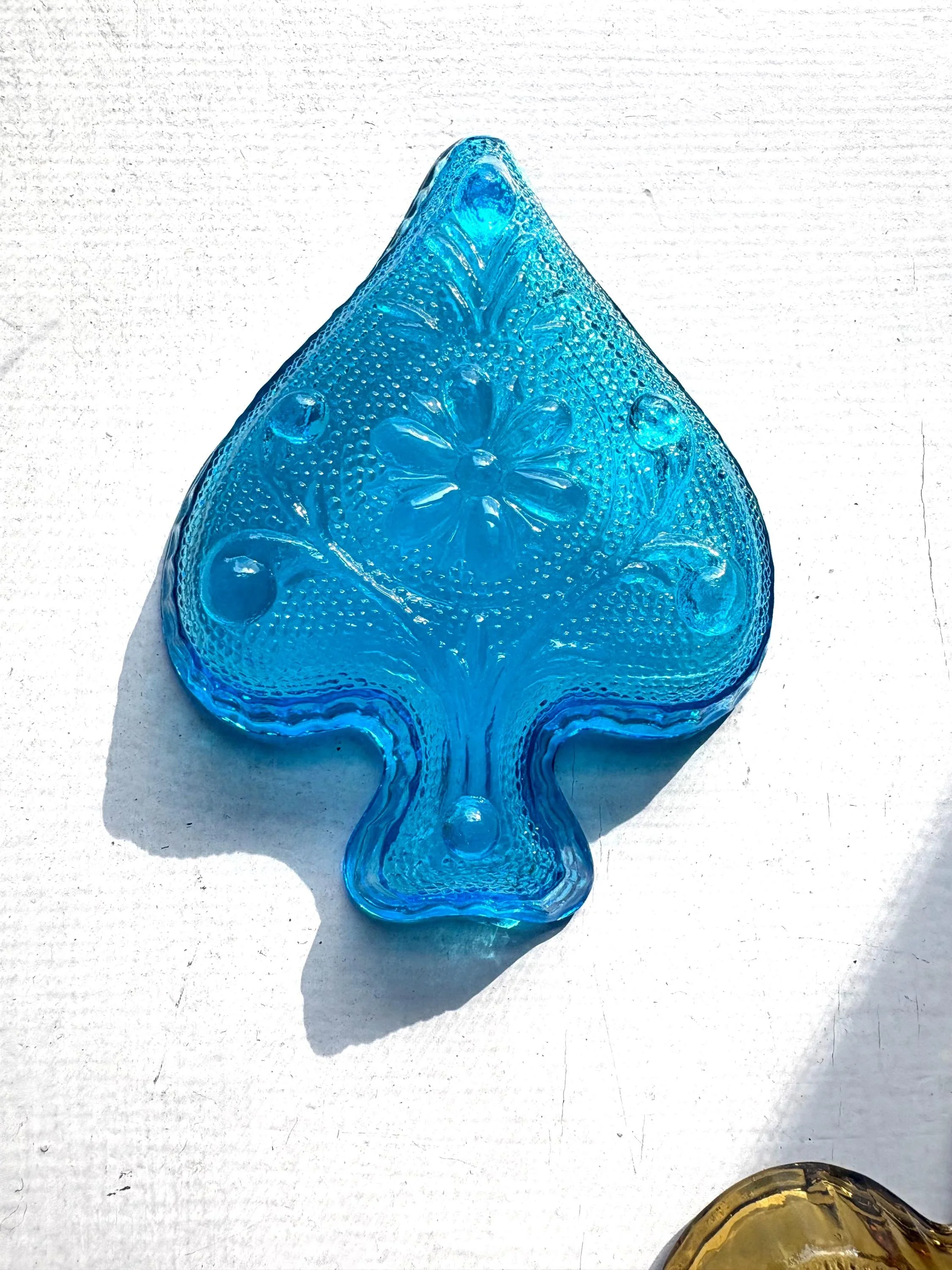https://i.etsystatic.com/18672551/r/il/0c4904/8308728420/il_fullxfull.8308728420_g25t.jpg