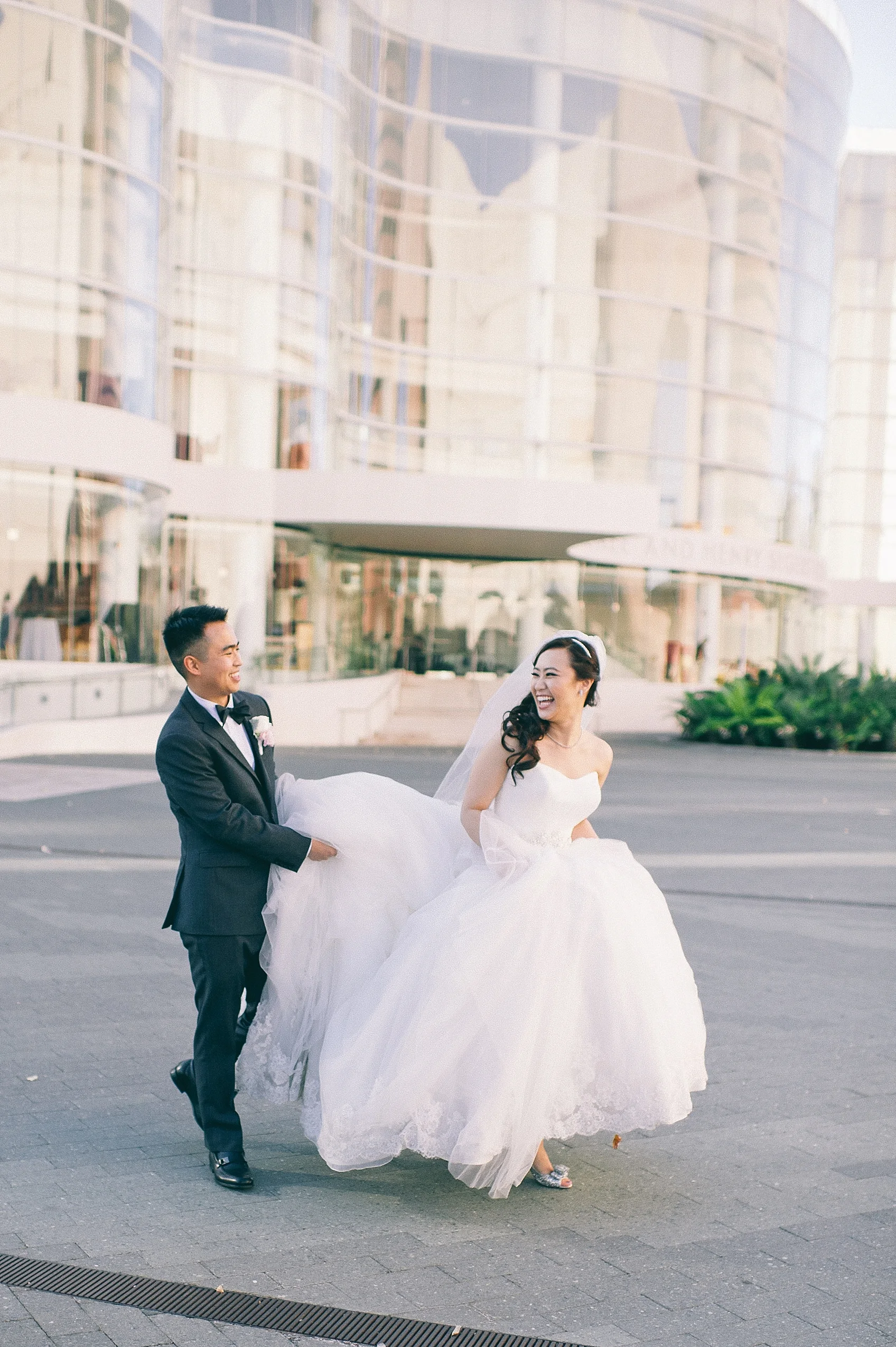 Tips-on-Feeling-Comfortable-infront-of-lens-Carissa-Woo-Photography_0001.jpg