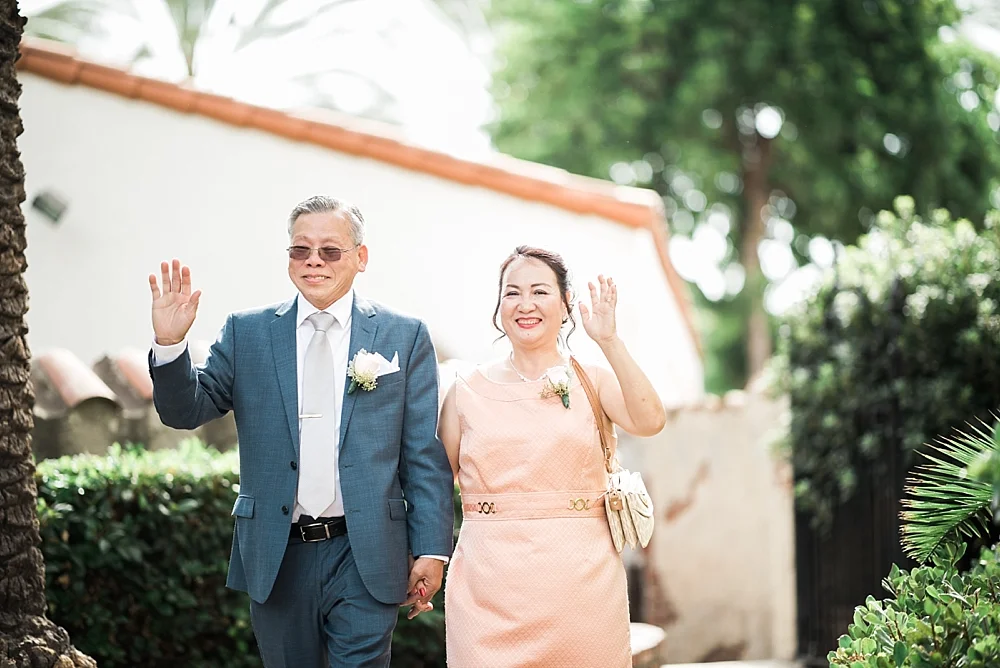 Grapevine-Arbor-San-Gabriel-wedding-photographer-Carissa-Woo-Photography-Laura-and-Eric_0039.jpg