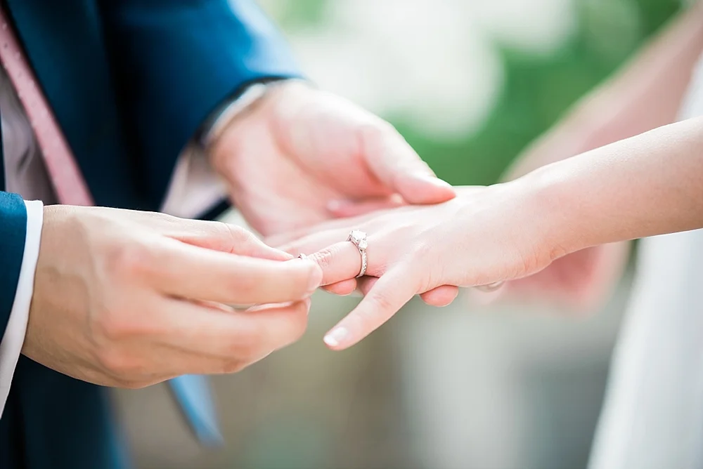 Grapevine-Arbor-San-Gabriel-wedding-photographer-Carissa-Woo-Photography-Laura-and-Eric_0042.jpg