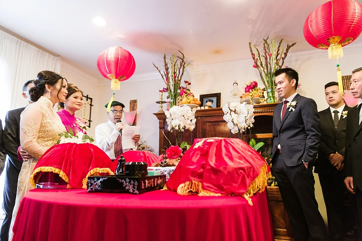 The-Venue-ByThree-Petals-Huntington-Beach-Wedding-Photographer-Christine-Andrew-Carissa-Woo-Photography_0026.jpg