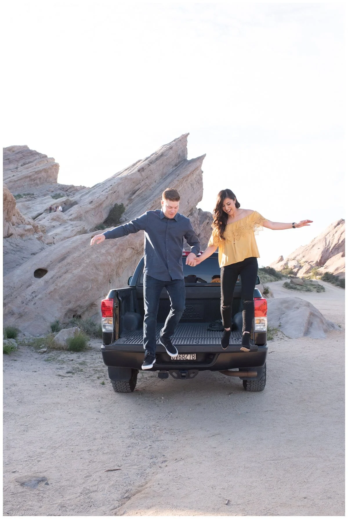 Vasquez-Rocks-Engagement-Carine-Ryan-Carissa-Woo-Photography_0034.jpg
