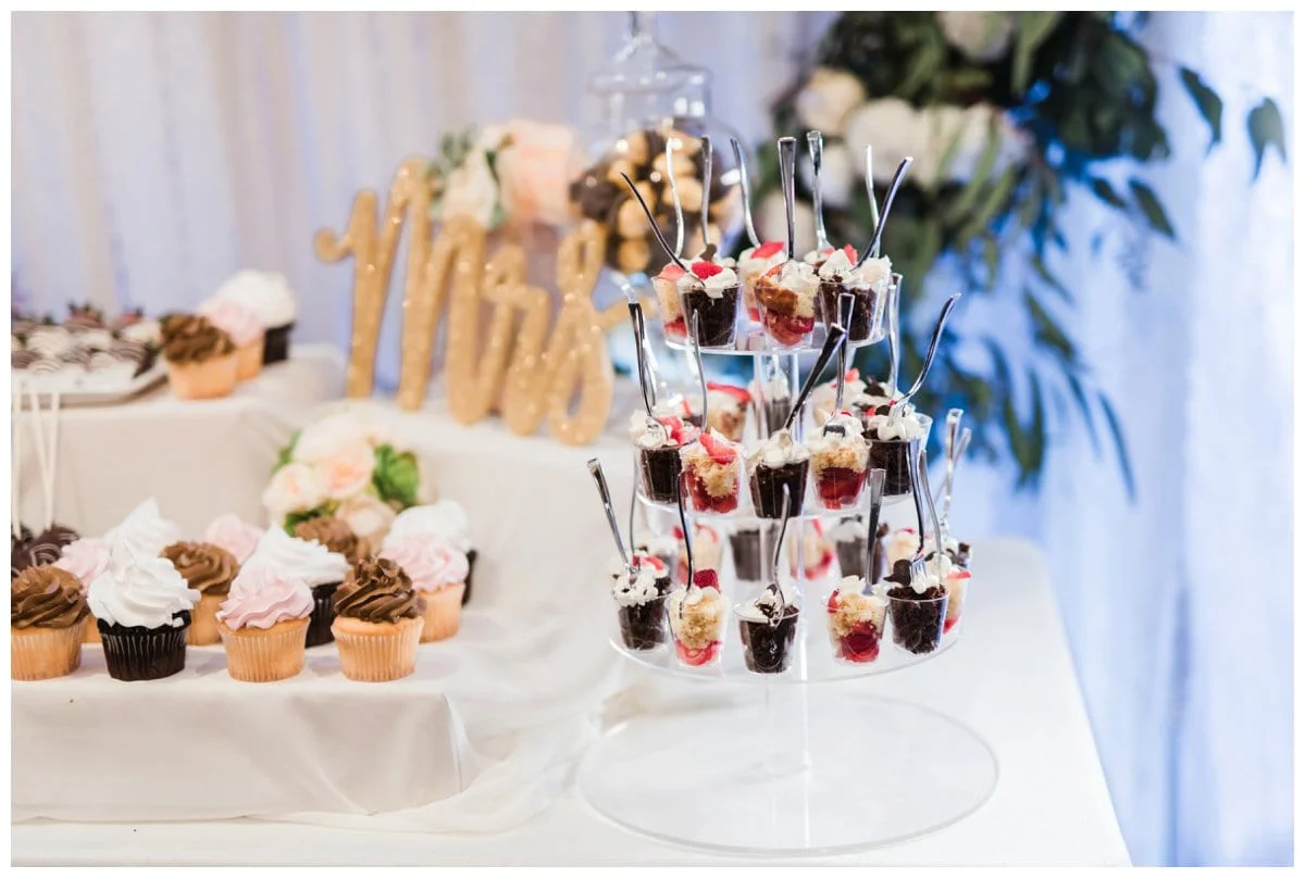 Mon-Cheri-Restaurant-Wedding-Photographer-Carissa-Woo-Photography_0040.jpg
