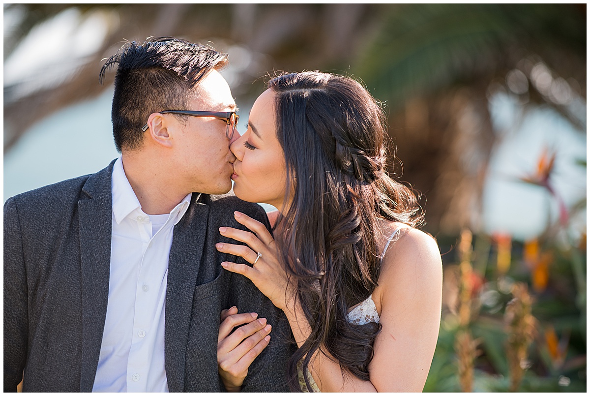 Heisler-Park-Laguna-Engagement-Carissa-Woo-Photography_0011.jpg