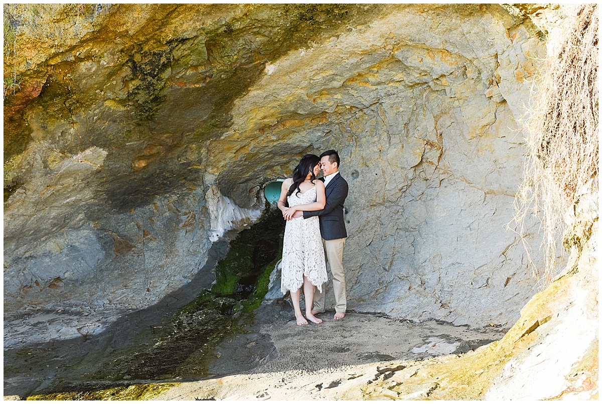 Heisler-Park-Laguna-Engagement-Carissa-Woo-Photography_0036.jpg