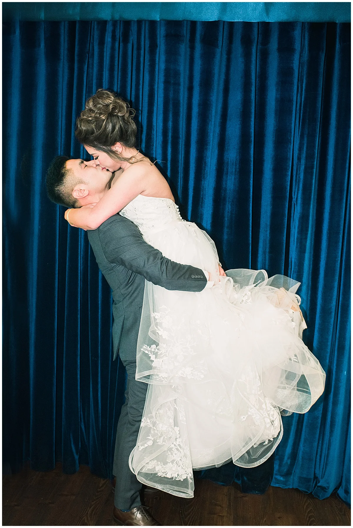 The-Venue-Huntington-Beach-Carissa-Woo-Photography_0076.jpg