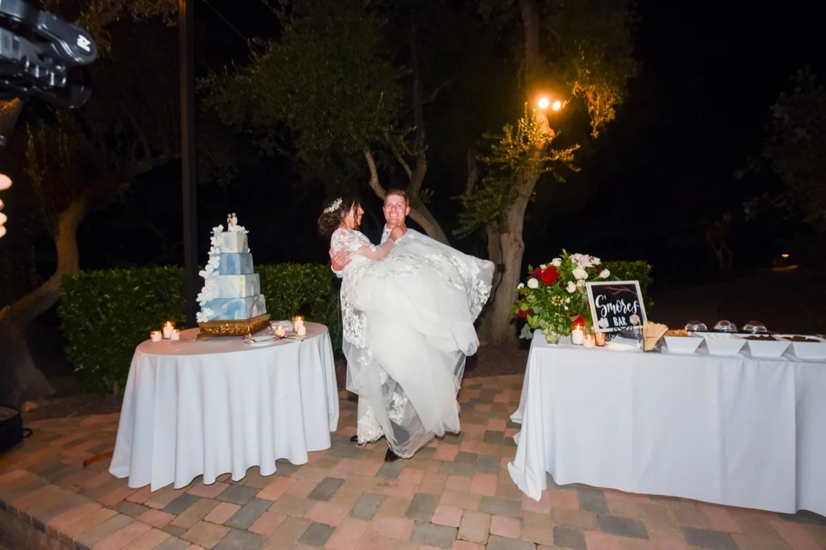 Mt Woodson Castle Wedding, California Wedding at Mt Woodson Castle, Mount Woodson Castle Wedding, Ramona CA Wedding, San Diego CA Wedding, San Diego Wedding Photographer, Southern California Wedding, California Wedding Ideas, California Wedding Inspiration, Wedding Photos, Wedding Photo Ideas, Unique Wedding Photos, California Wedding Photographer, Southern California Wedding Photographer, Wedding reception, Wedding cake, fondant wedding cake