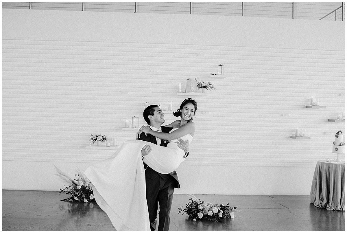 The Modern Wedding, California Wedding at The Modern, The Modern Wedding, Long Beach CA Wedding, Long Beach CA Wedding, Long Beach Wedding Photographer, Long Beach Wedding Photographer, Southern California Wedding, California Wedding Ideas, California Wedding Inspiration, Wedding Photos, Wedding Photo Ideas, Unique Wedding Photos, California Wedding Photographer, Southern California Wedding Photographer, barn wedding venue, Santa Barbara Wedding, The Modern in Long Beach, Long Beach Wedding, Long Beach Elopement
