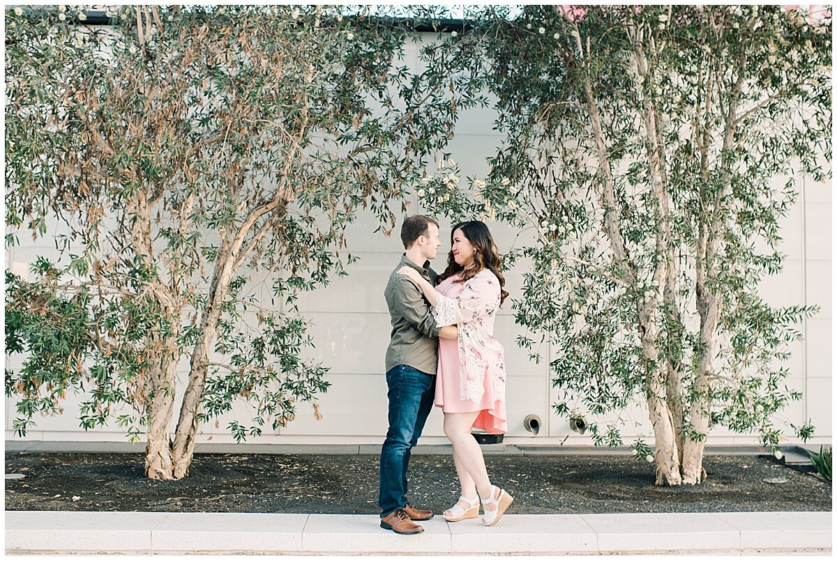 The-last-book-store-Los-Angeles-Engagement-Photographer-Carissa-Woo-Photography_0034.jpg