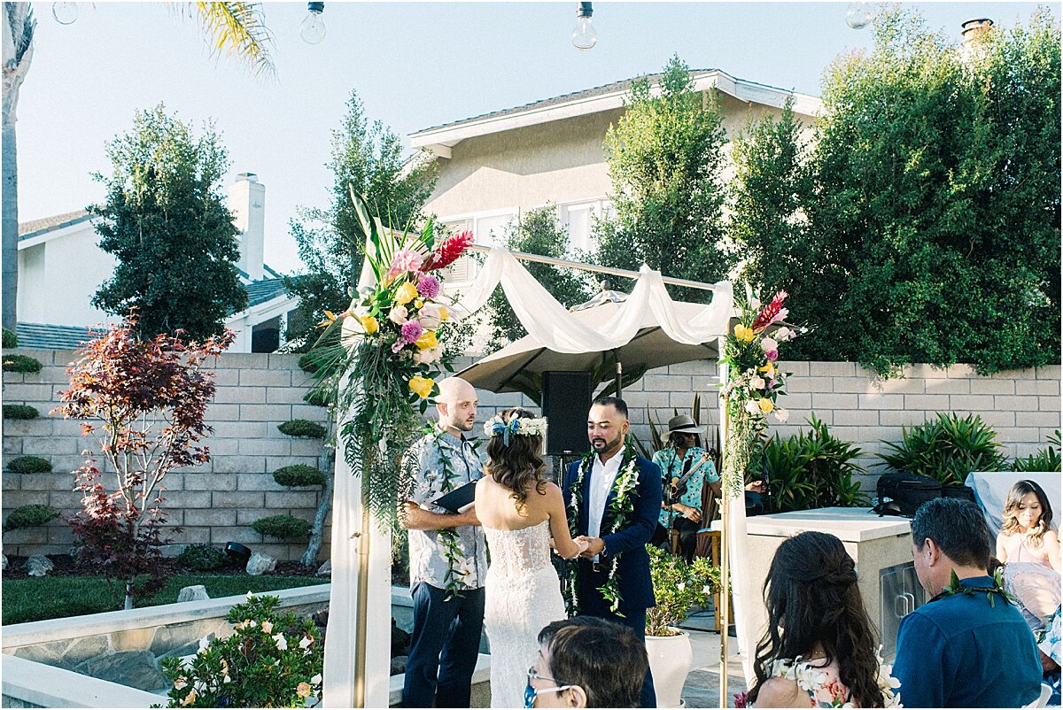 Huntington-Beach-Backyard-Wedding-Photographer-Carissa-Woo-Photography_0033.jpg