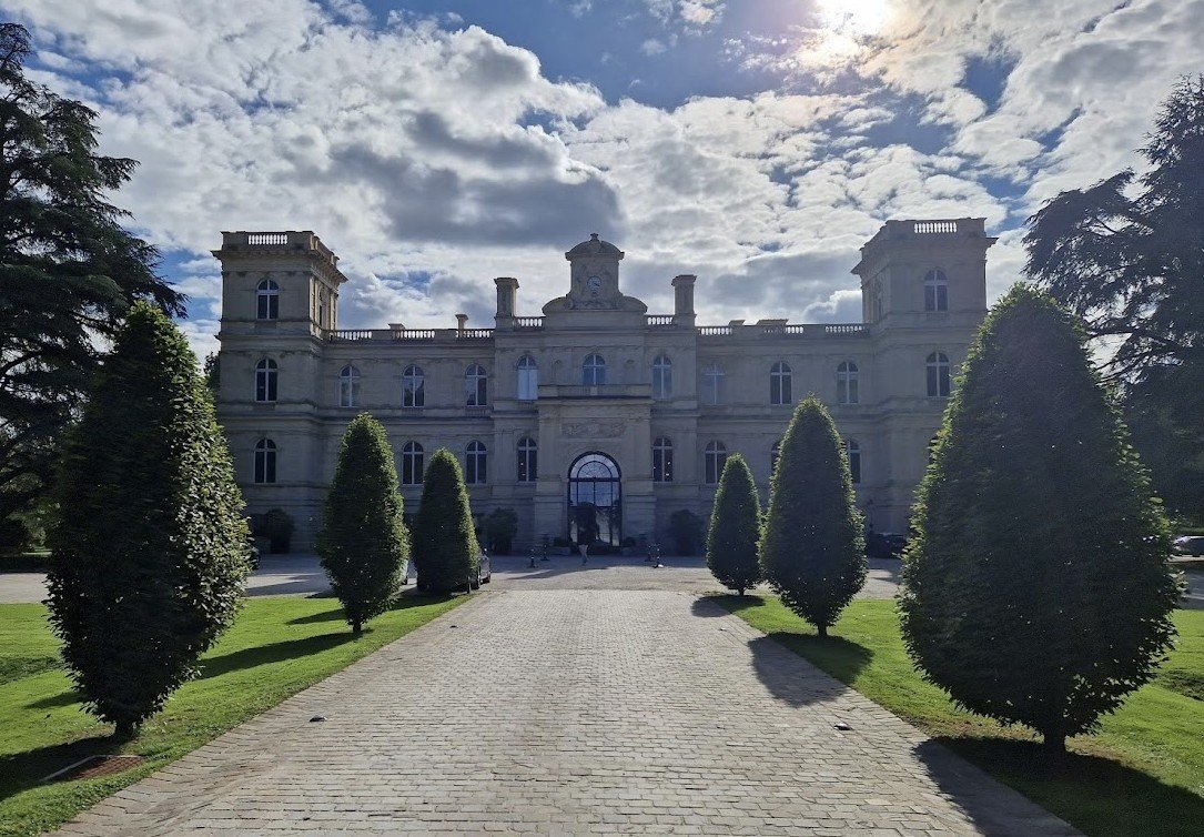 chateau devant.jpg
