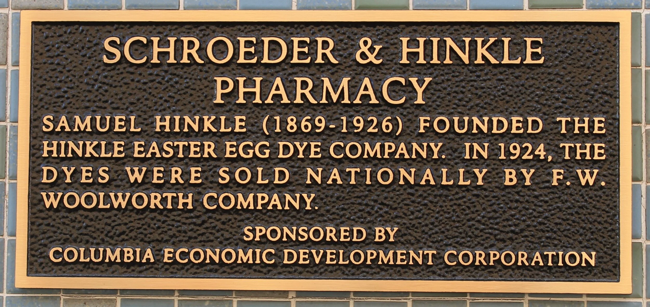 Historic Plaques: 291 Locust St. 