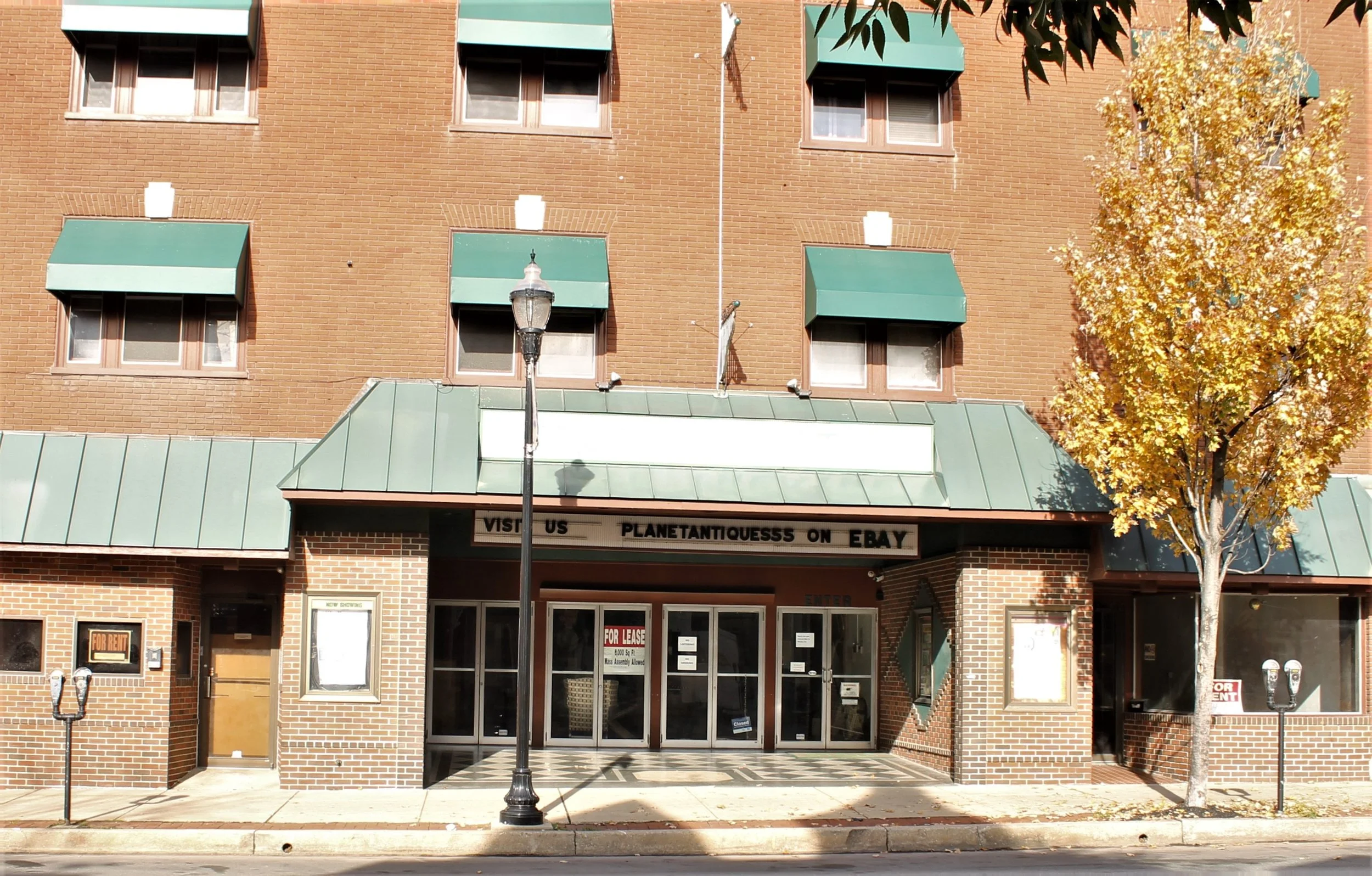 Available Office: 421 Locust Street