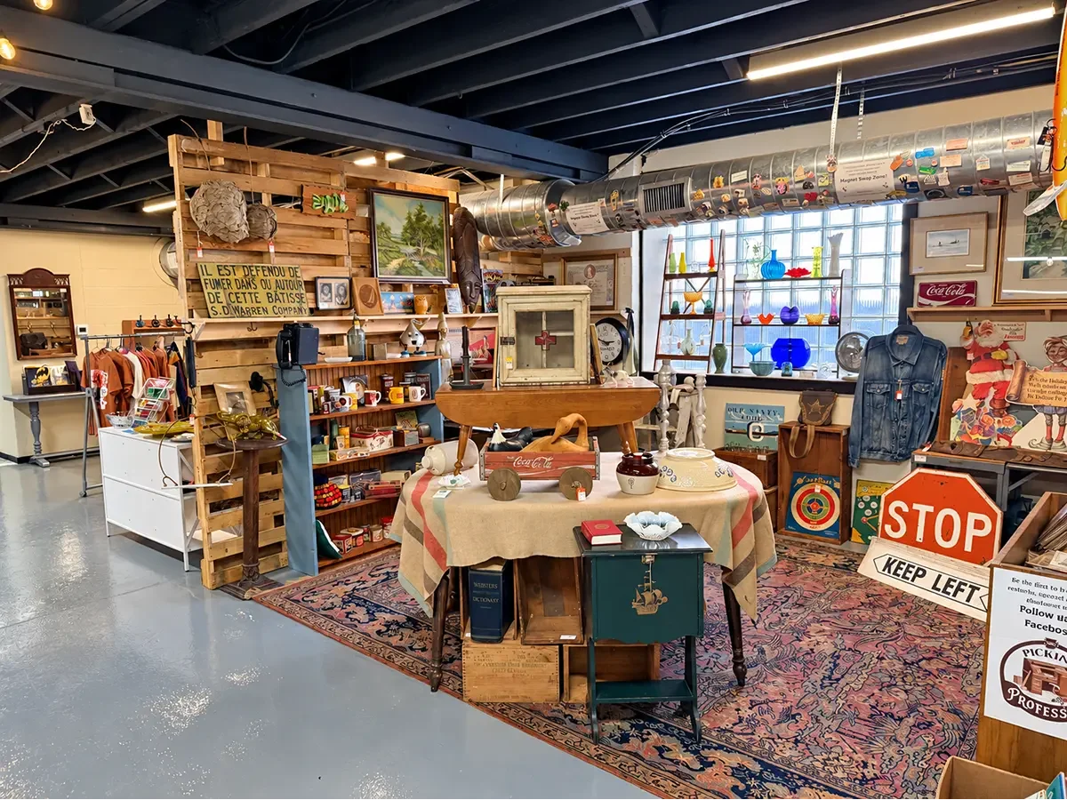 Welcome to Columbia: River and Rail Mercantile