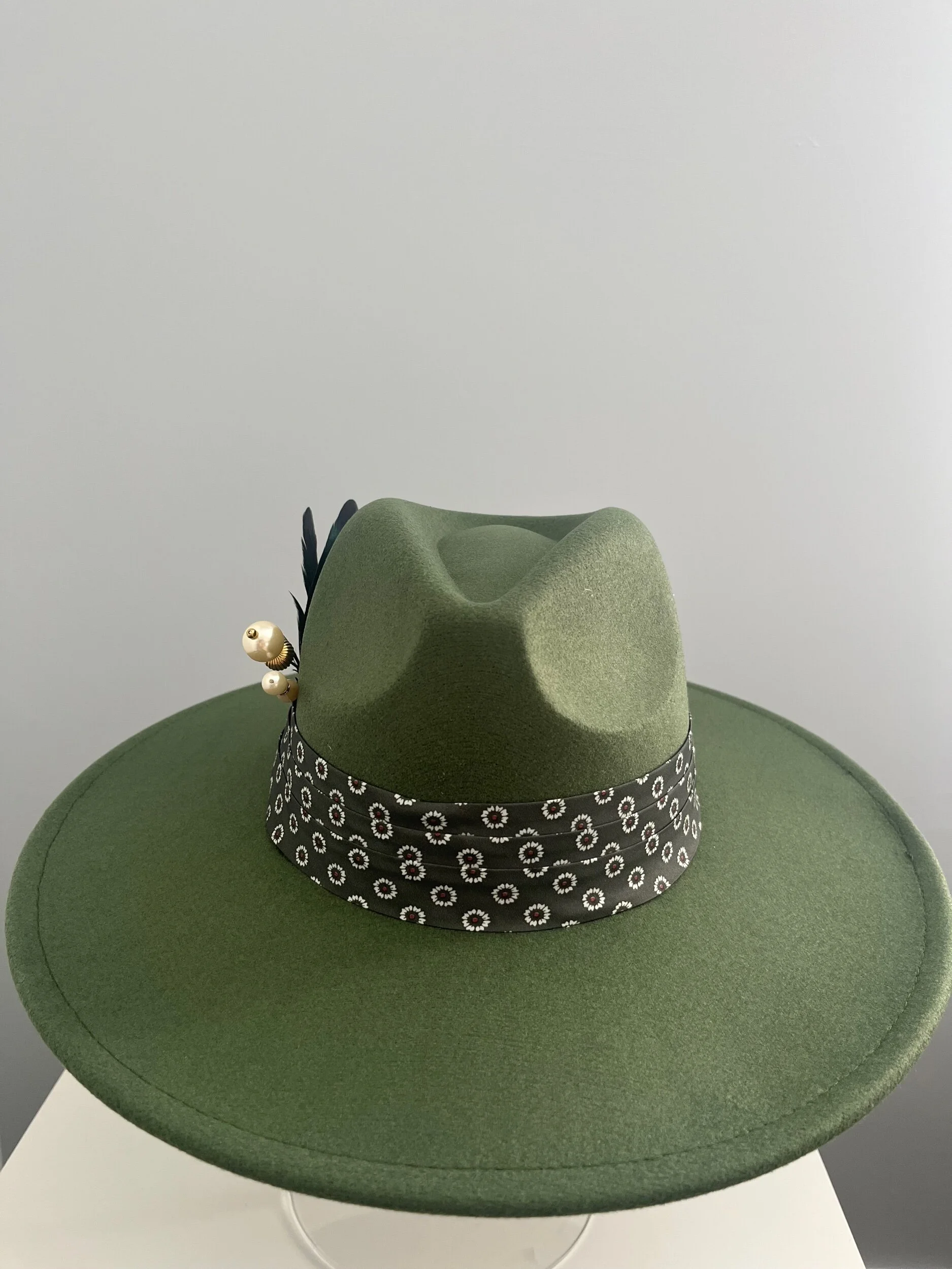 D702761D-AAD9-499F-83CA-3D45151FF104