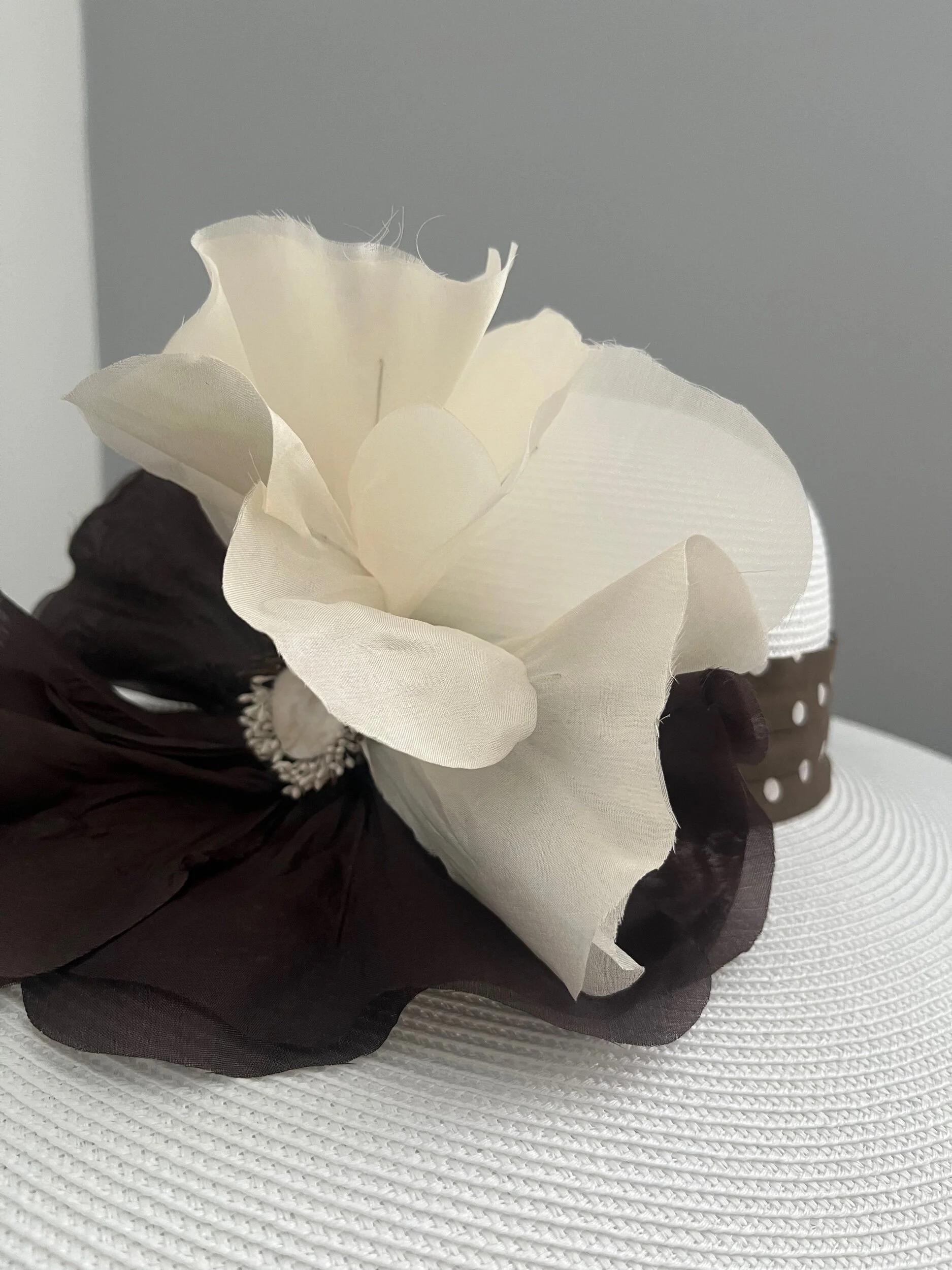 BCF5AFFB-8DDB-4B65-8B0C-C74A41E86918