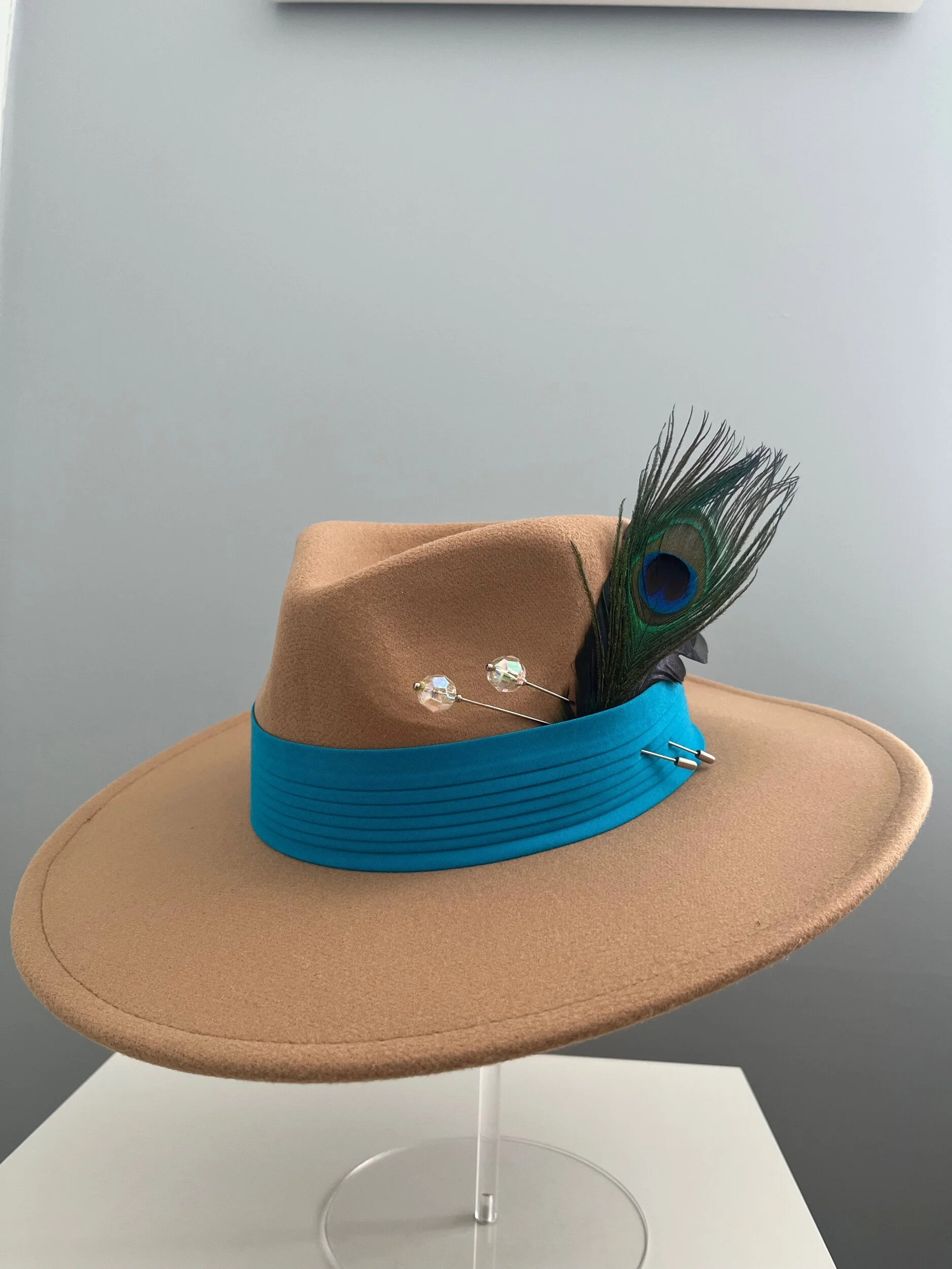 D5A8BCBC-68CF-471D-934E-48FEFA8D6095