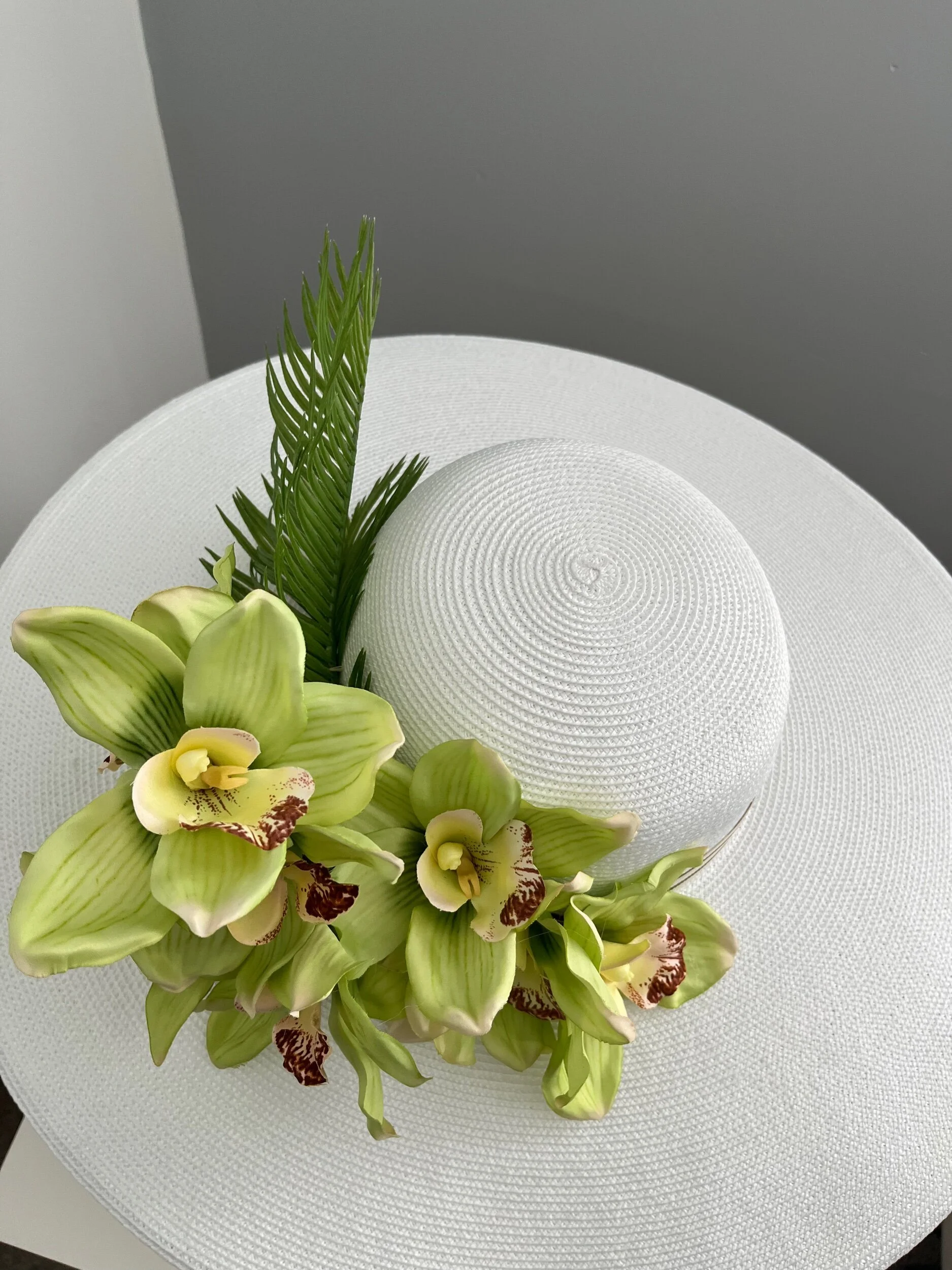 8DD50430-3CB2-454B-824D-BD1D57D19F7E