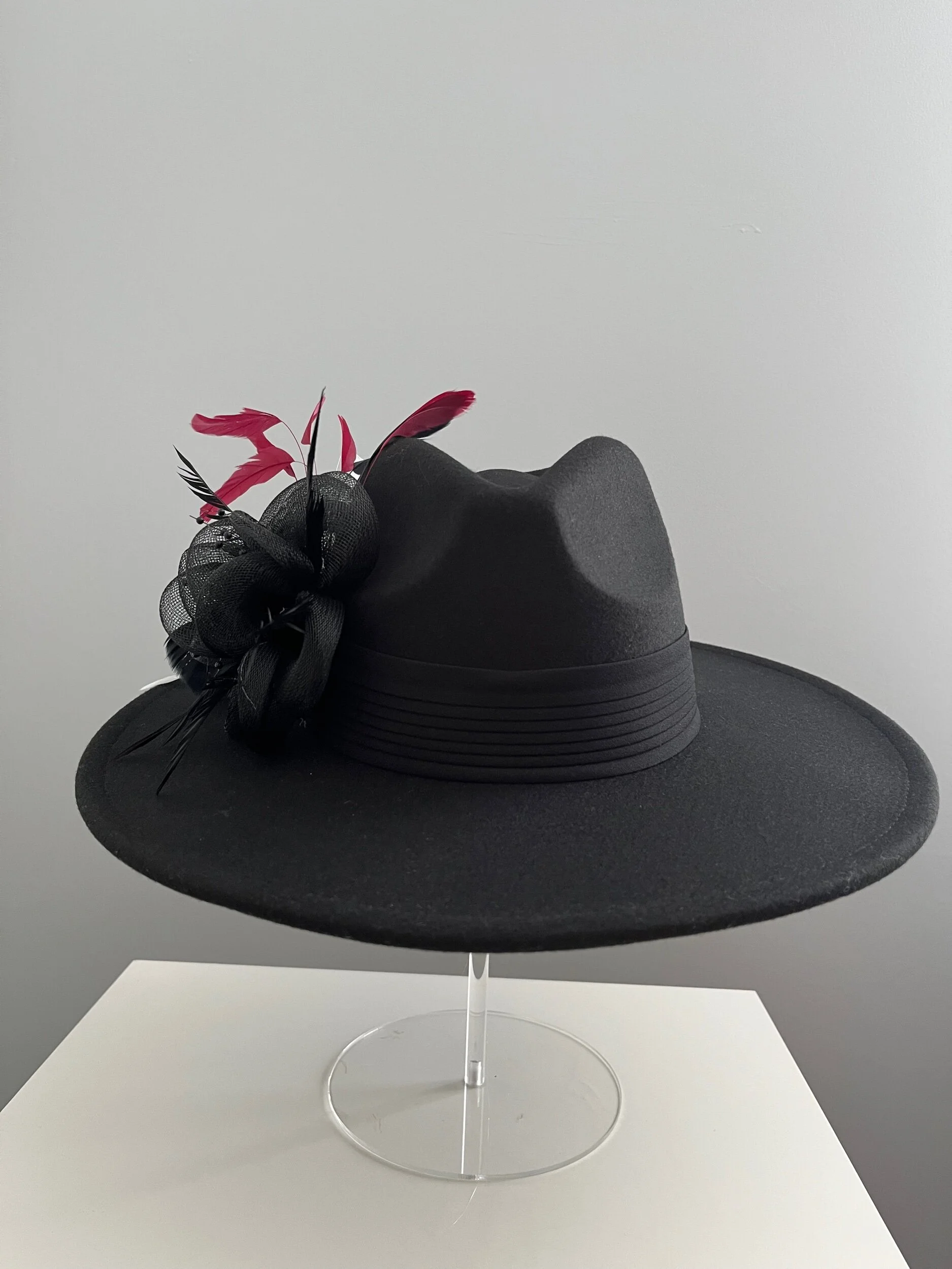 EC7EA6E5-DEDD-4D4B-B3EB-384F9CEAA873