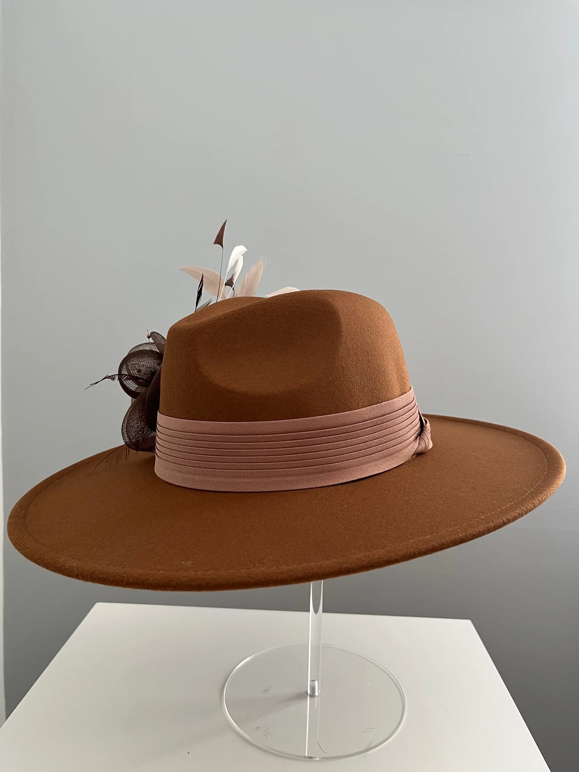 DFA63EB7-C04D-4059-83DD-27DD4291B2D8