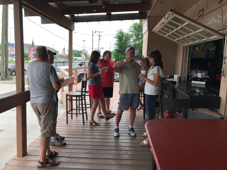 Roadside Bar & Grill