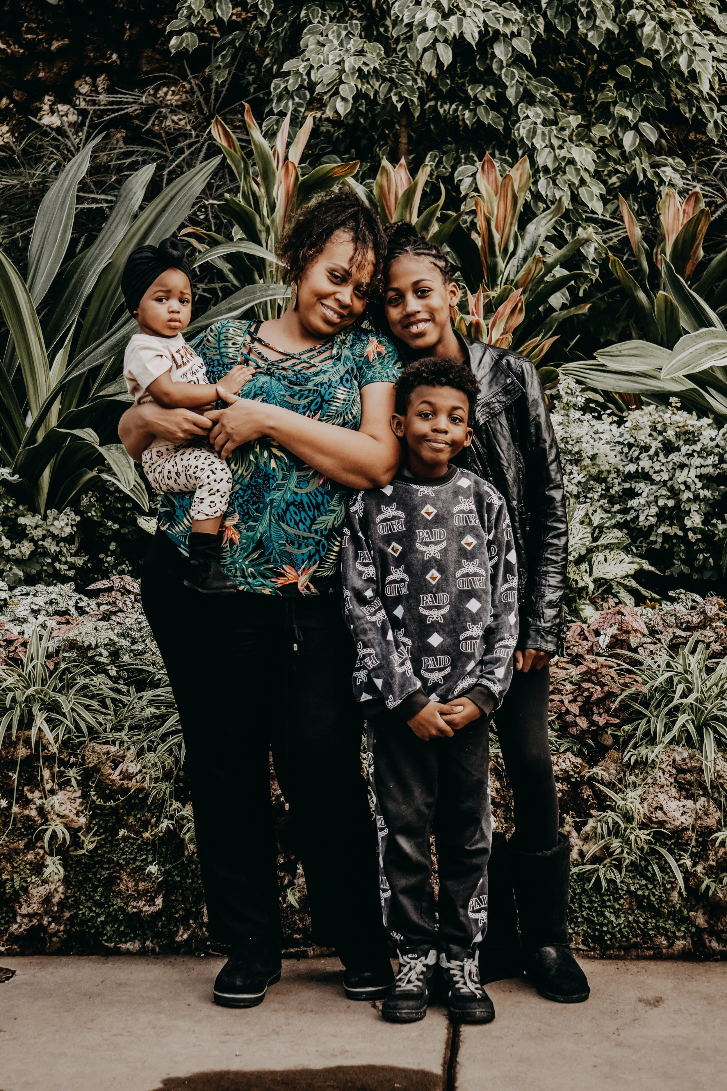 Demetrica + The West Family: Mini Session