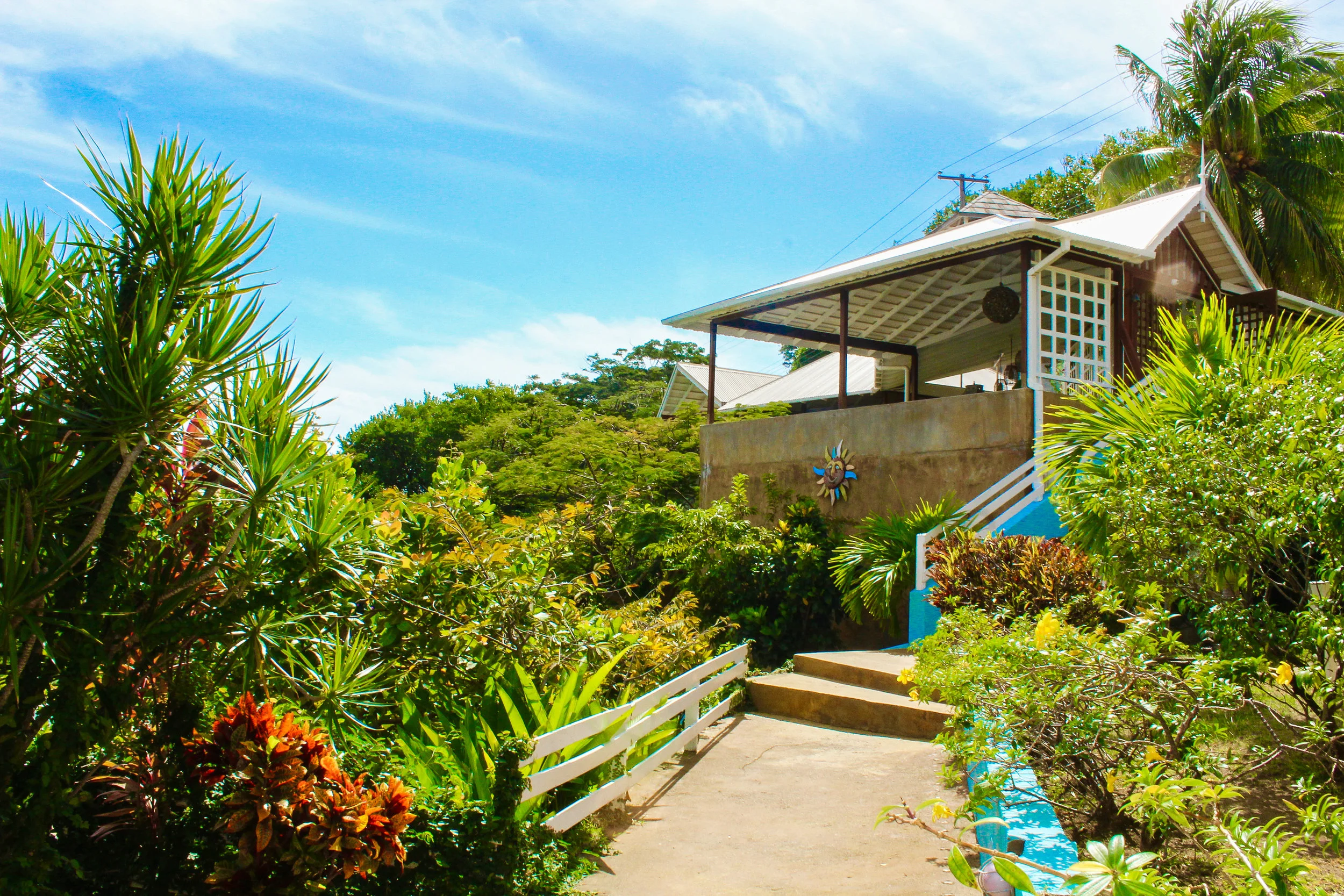 Sugarapple Inn & Sugarapple on the Beach