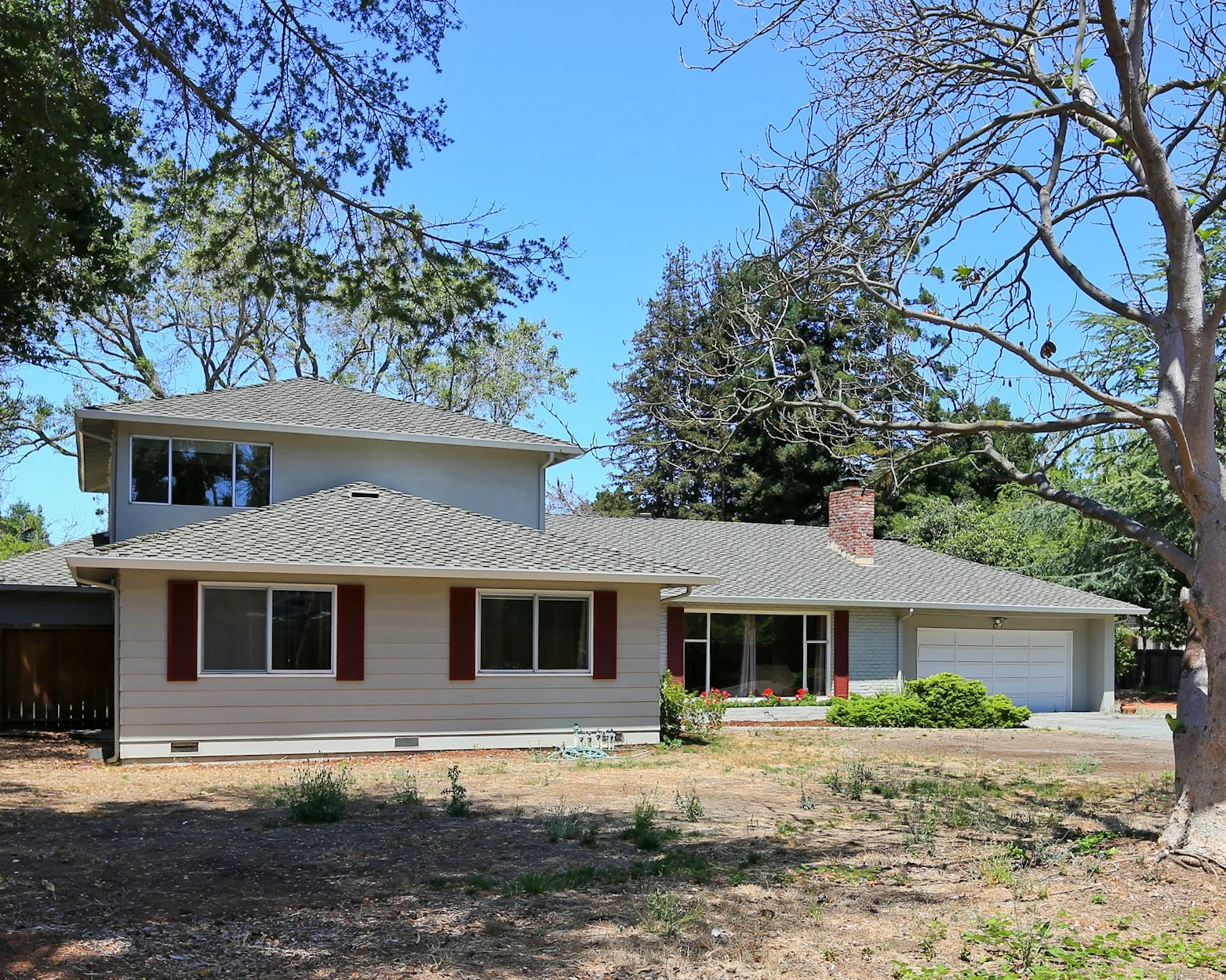 37 RINGWOOD AVENUE, ATHERTON