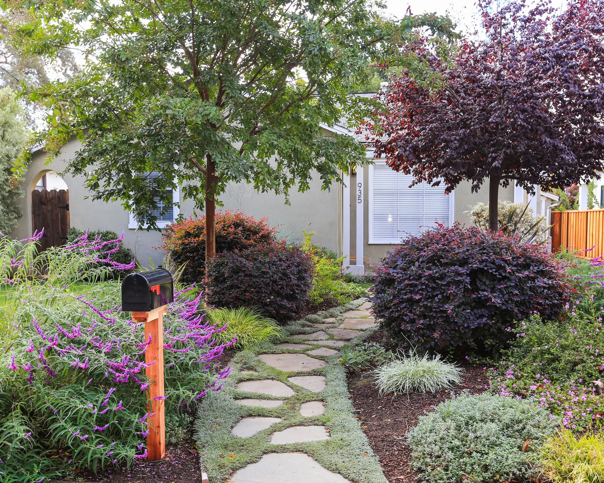 935 SHERMAN AVENUE, MENLO PARK