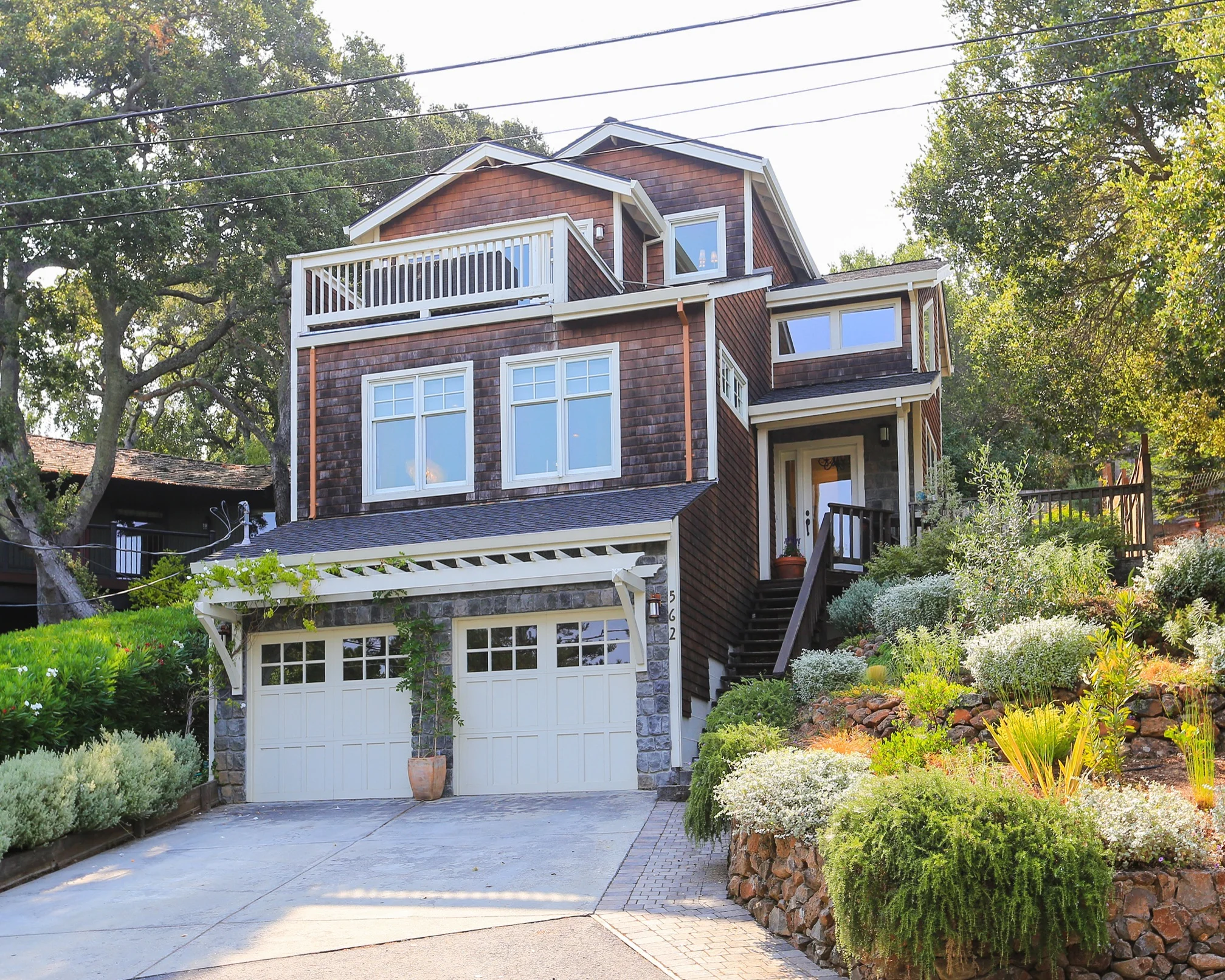 562 HILLCREST WAY, REDWOOD CITY