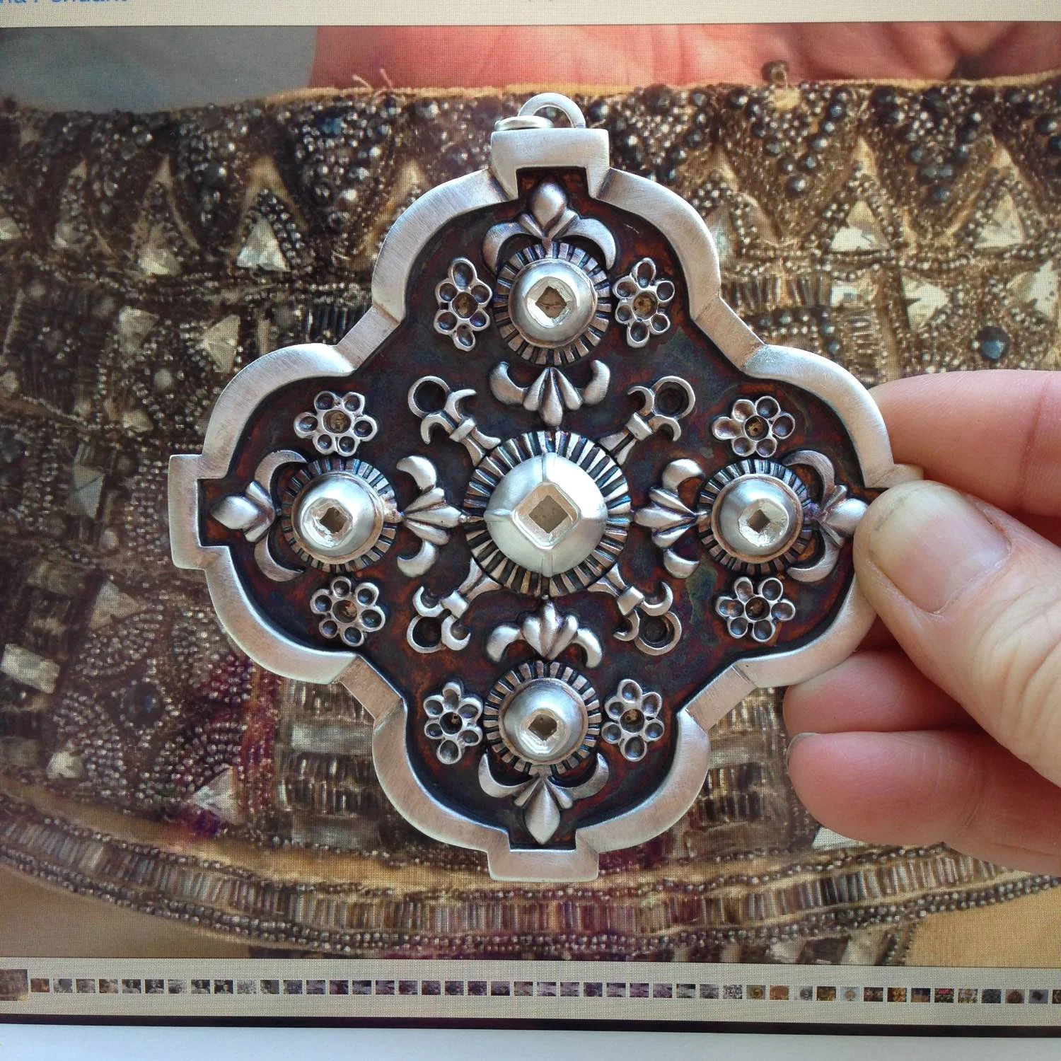Greta Garbo Pendant-Kathleen Lynagh Designs.jpg