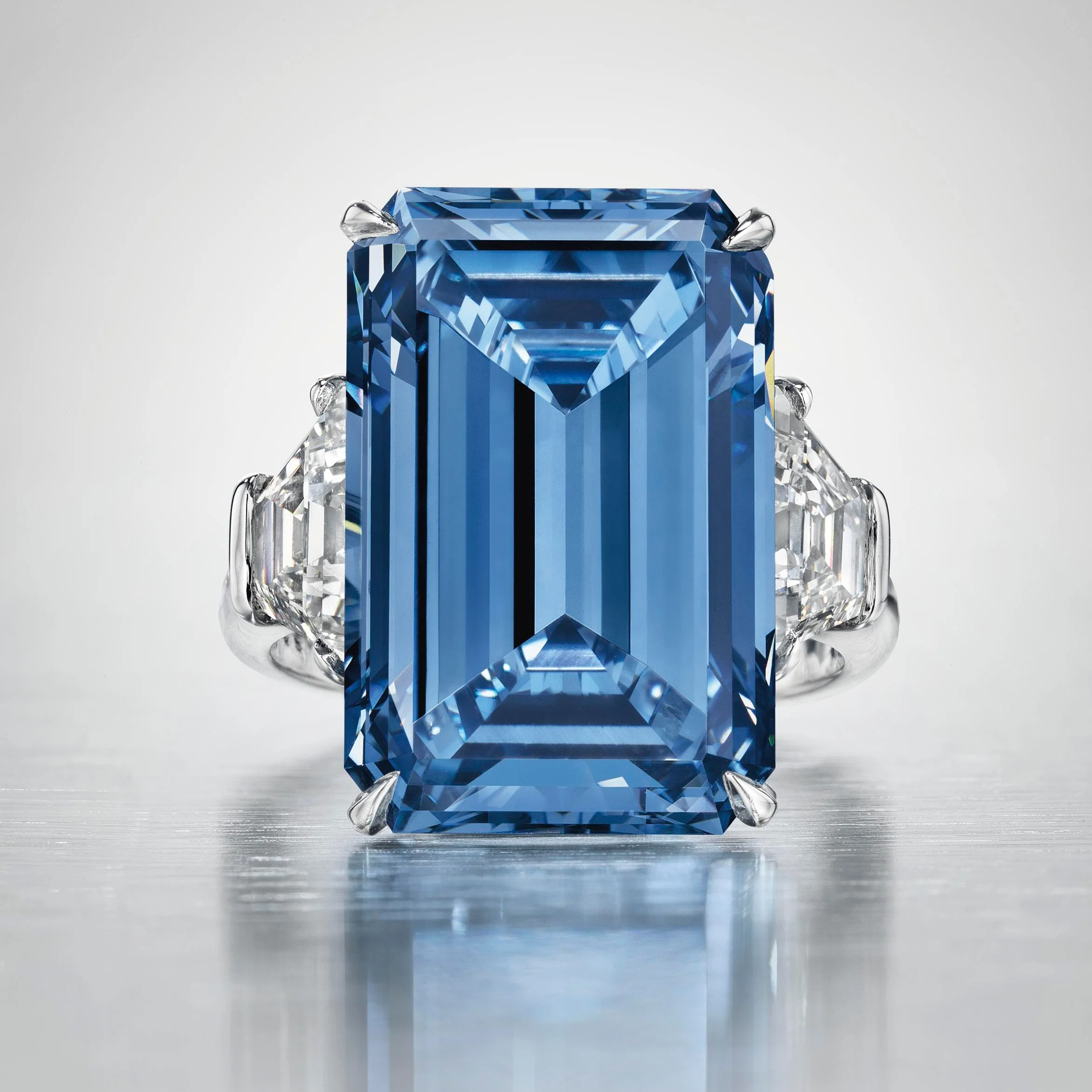 Oppenheimer Blue